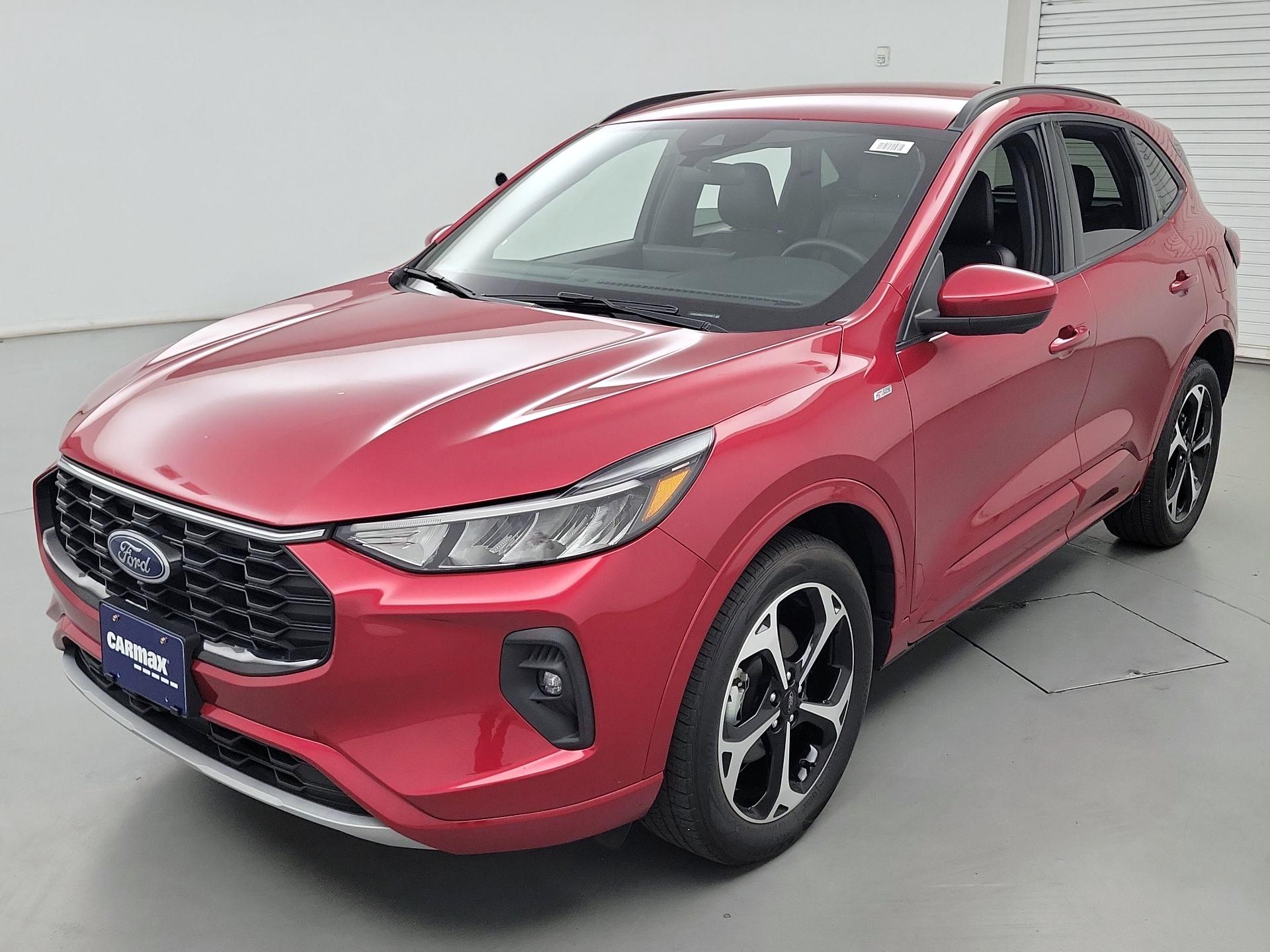 Thumbnail: 2023 Ford Escape - 3