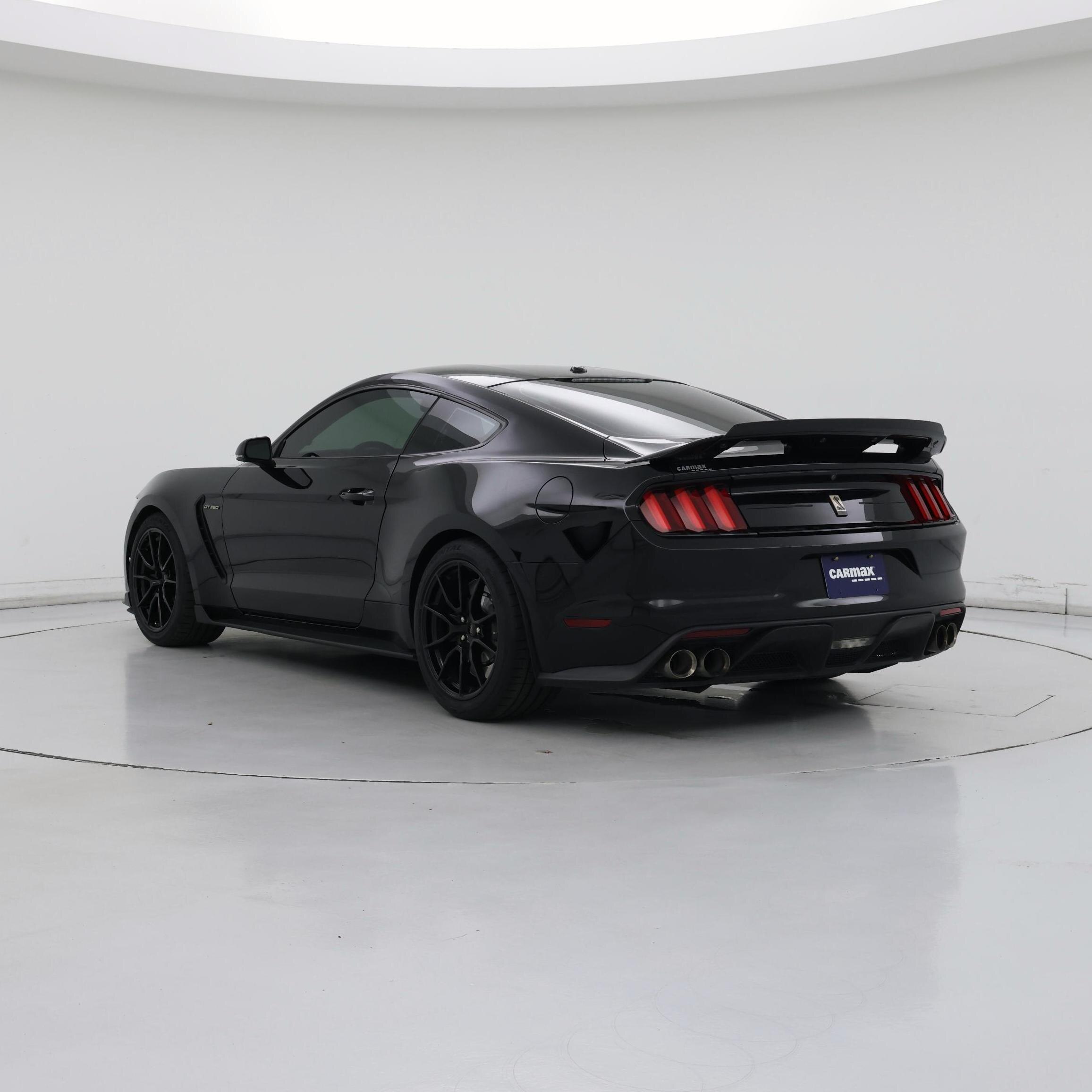 Thumbnail: 2019 Ford Mustang - 2