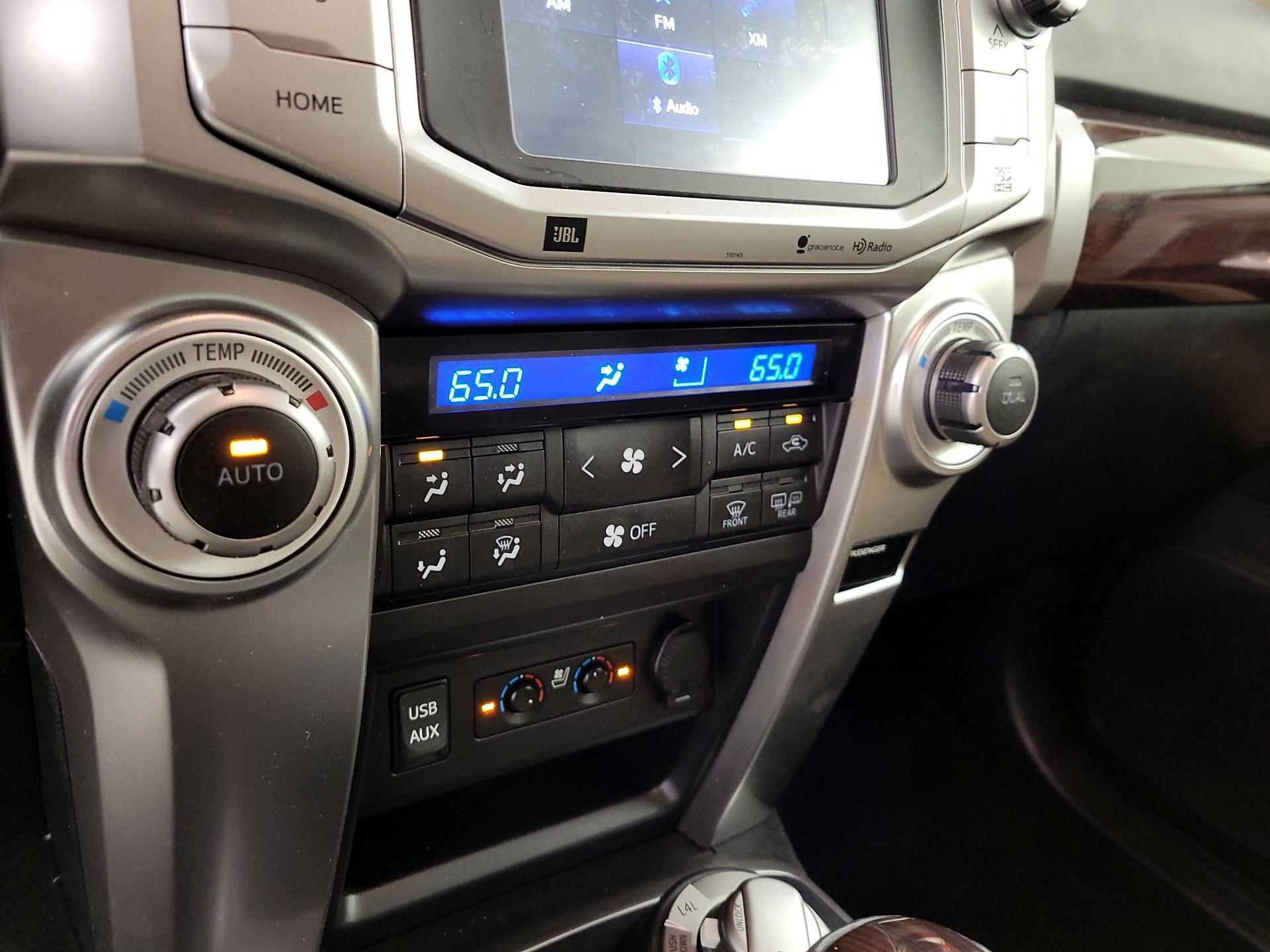 Thumbnail: 2016 Toyota 4Runner - 17