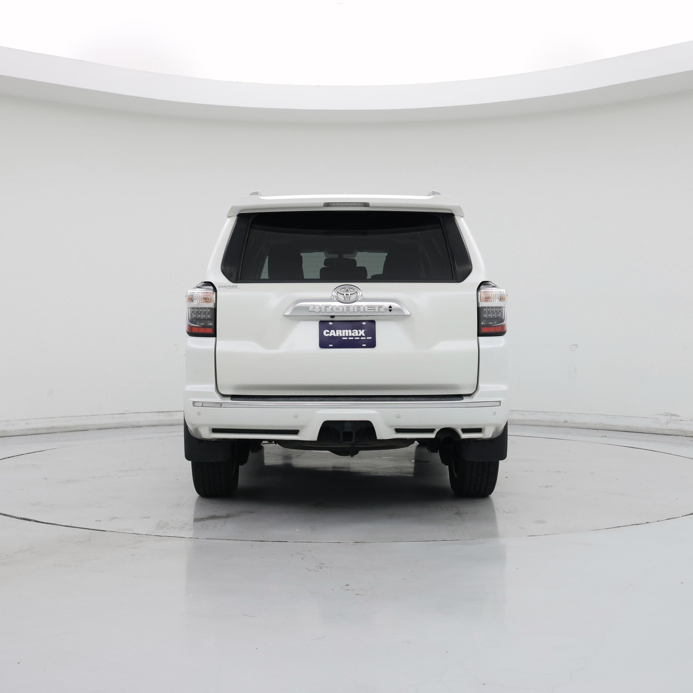 Thumbnail: 2016 Toyota 4Runner - 6