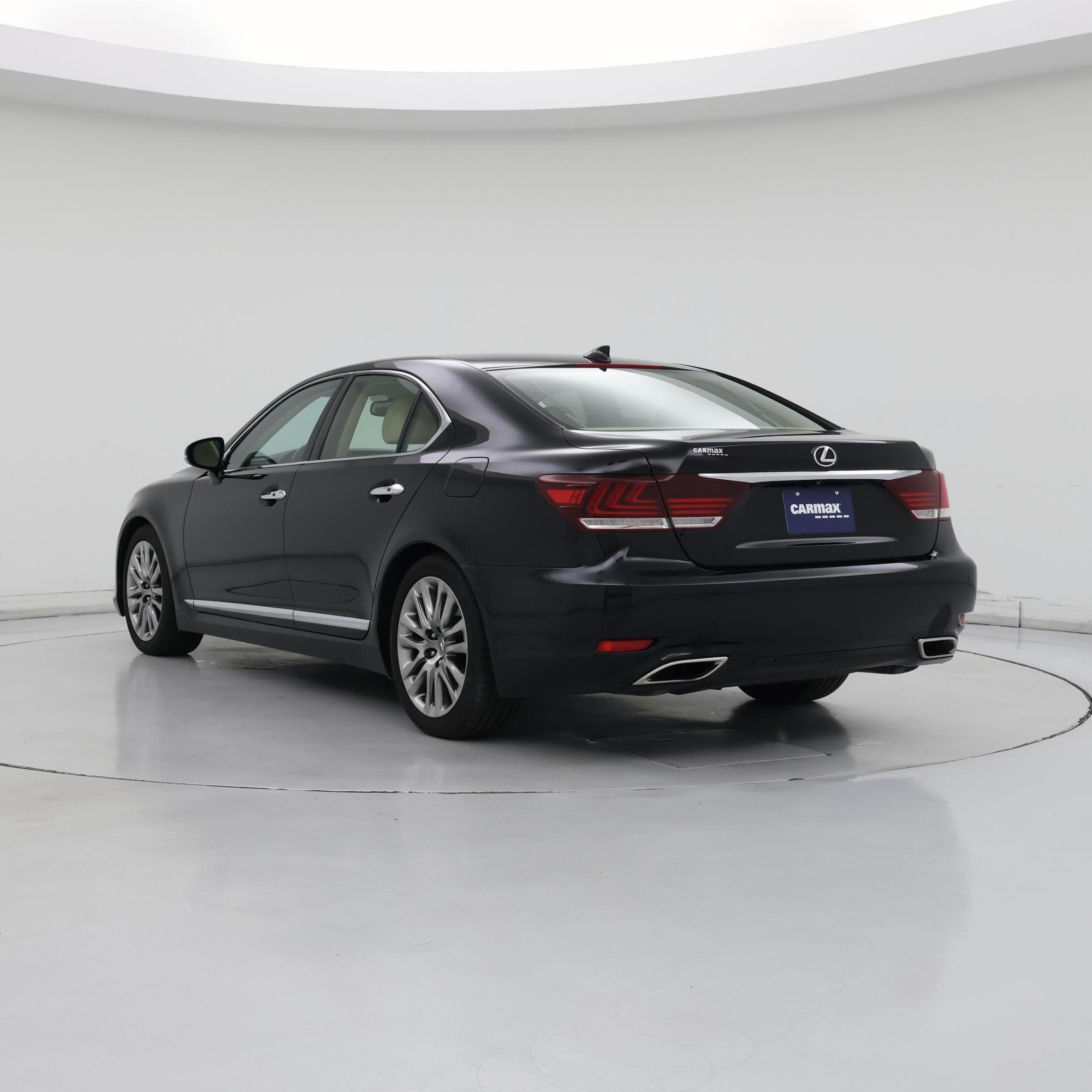 Thumbnail: 2017 Lexus LS - 2