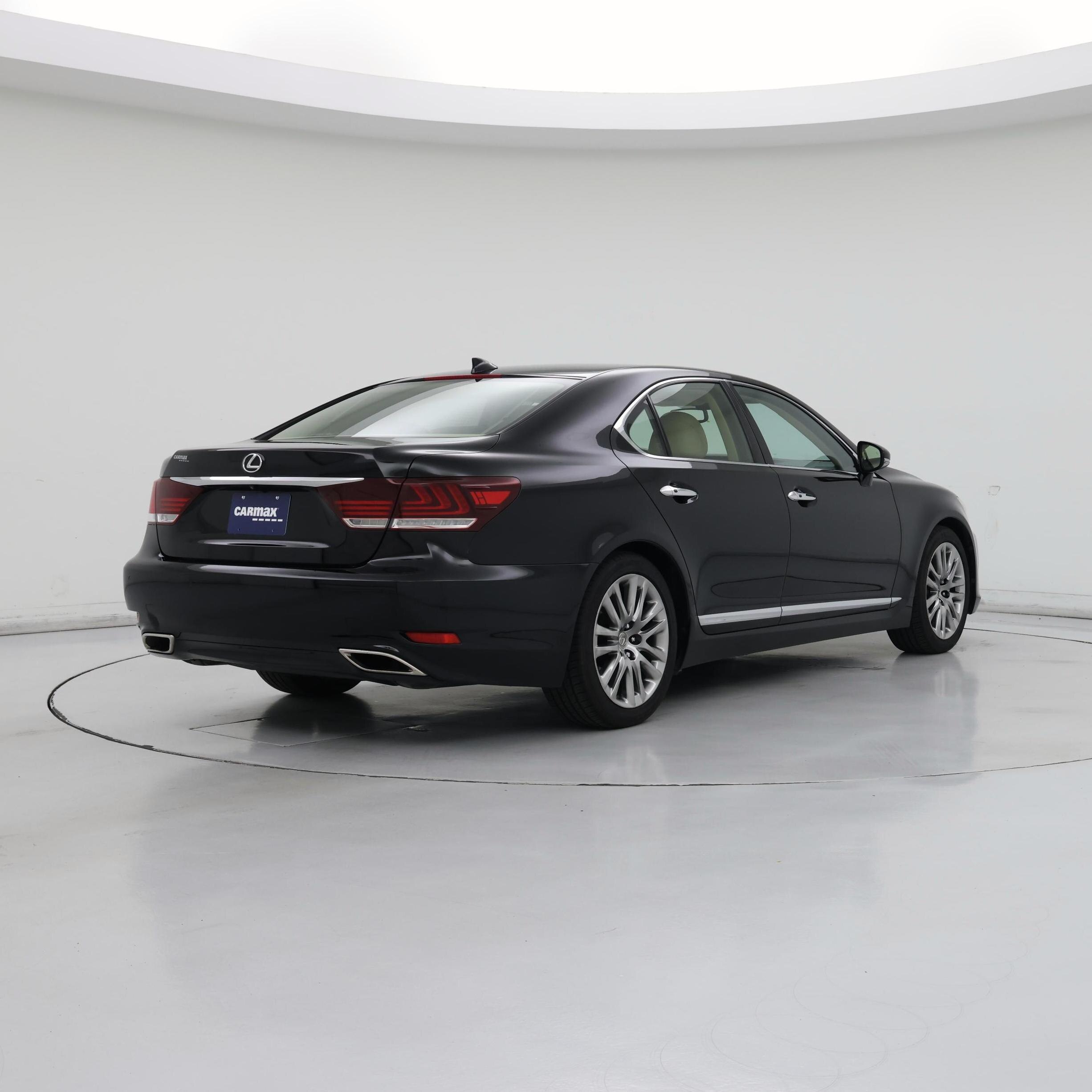 Thumbnail: 2017 Lexus LS - 8
