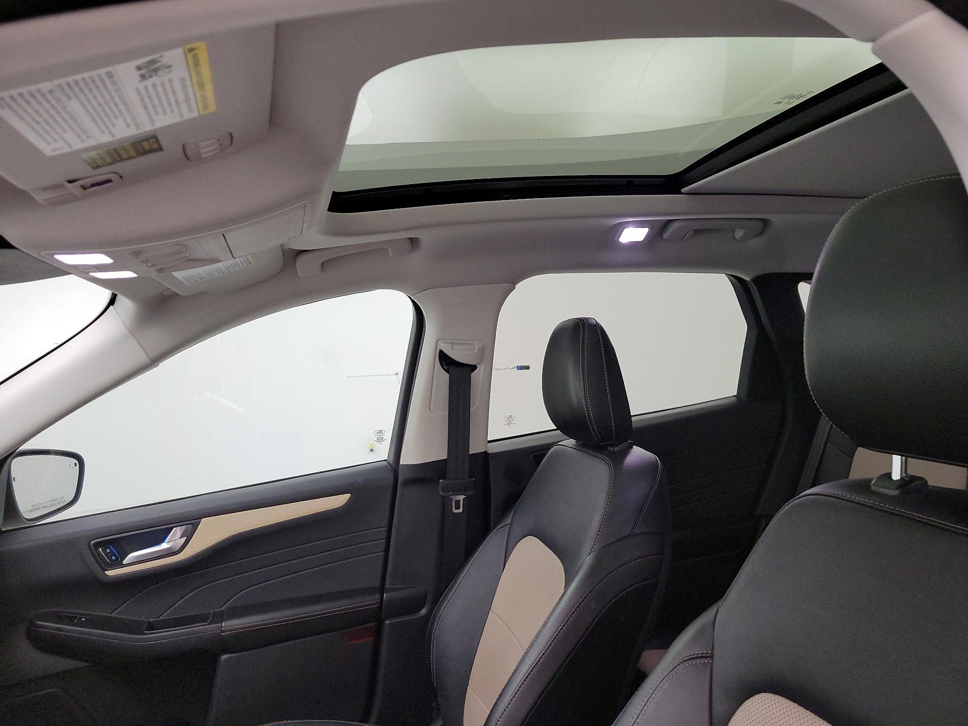 Thumbnail: 2022 Ford Escape - 19