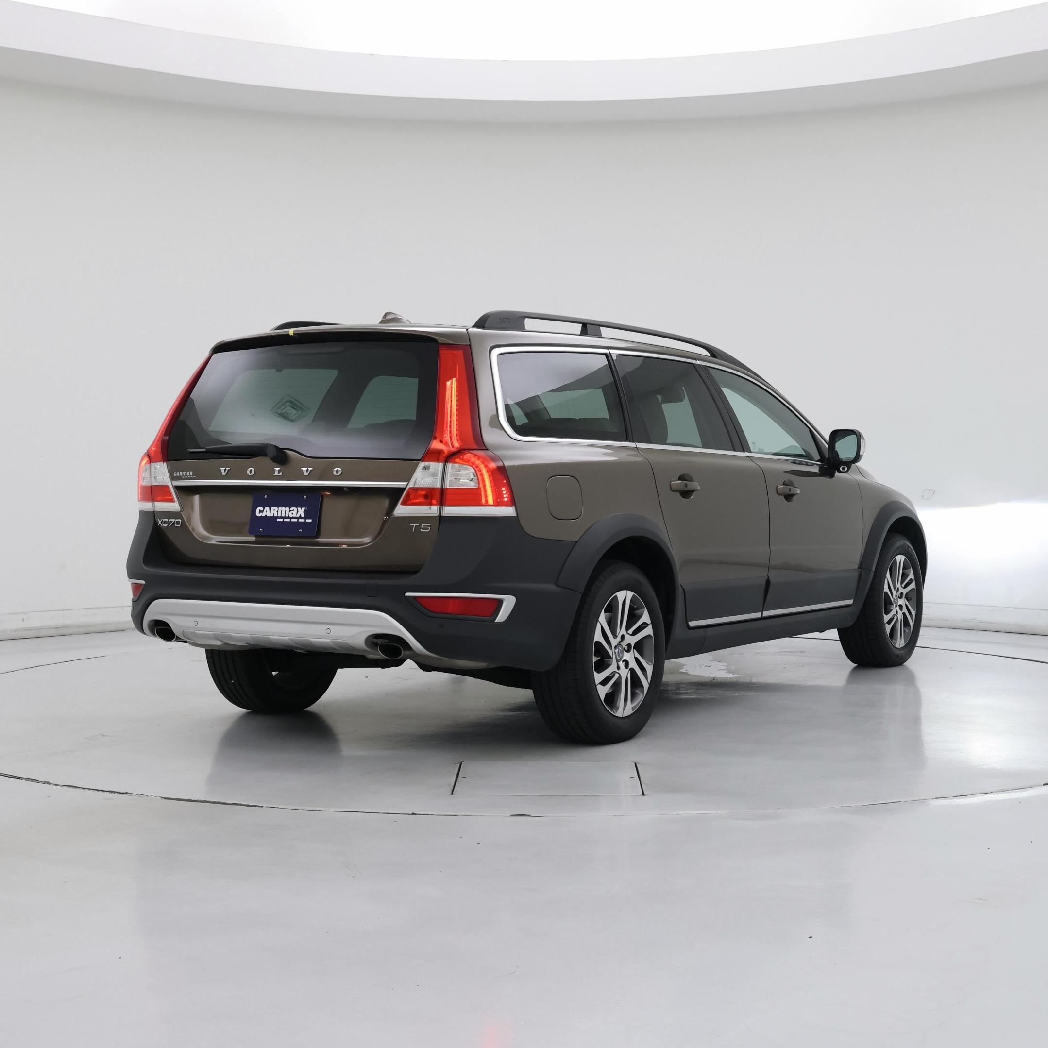 Thumbnail: 2015 Volvo XC70 - 8