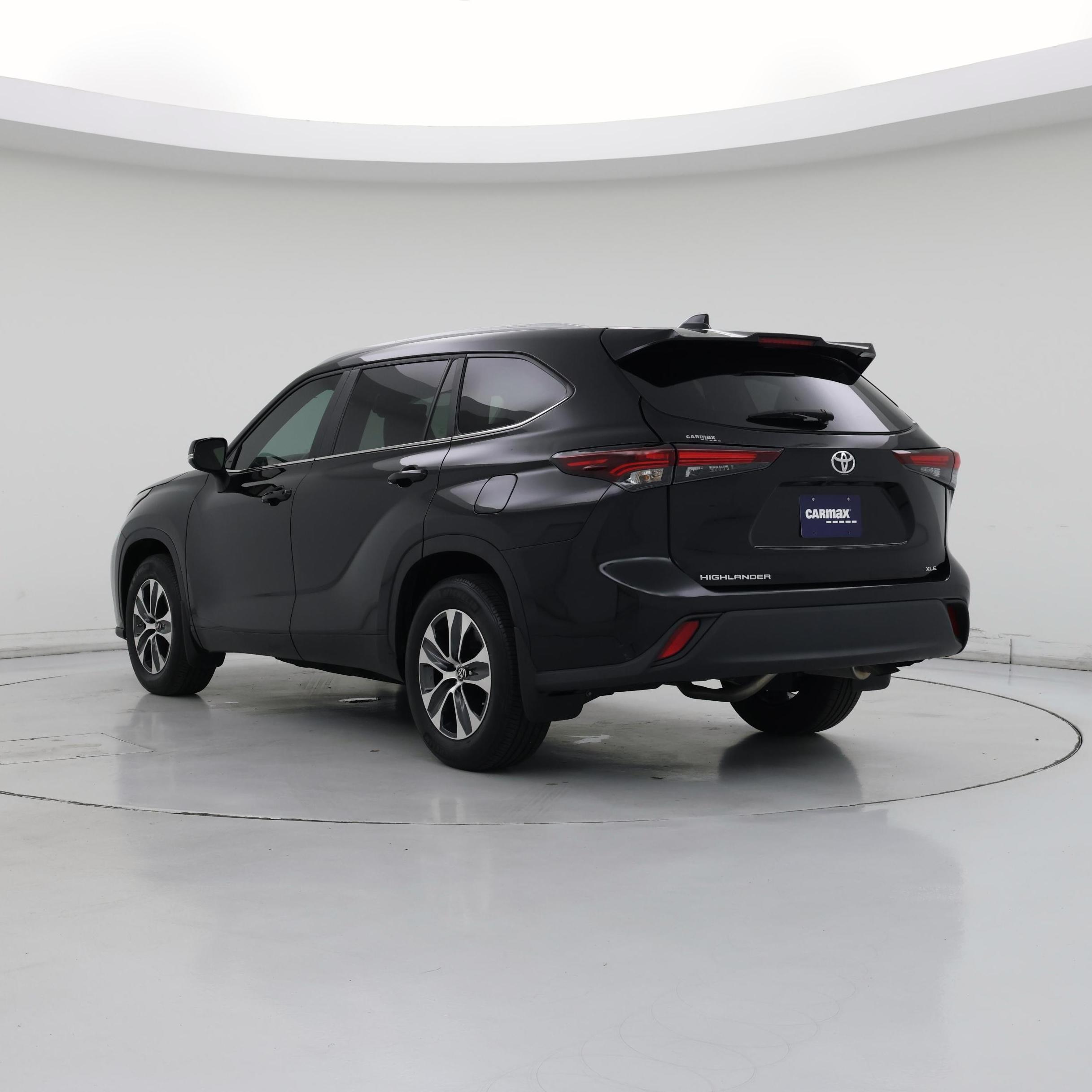Thumbnail: 2024 Toyota Highlander - 2