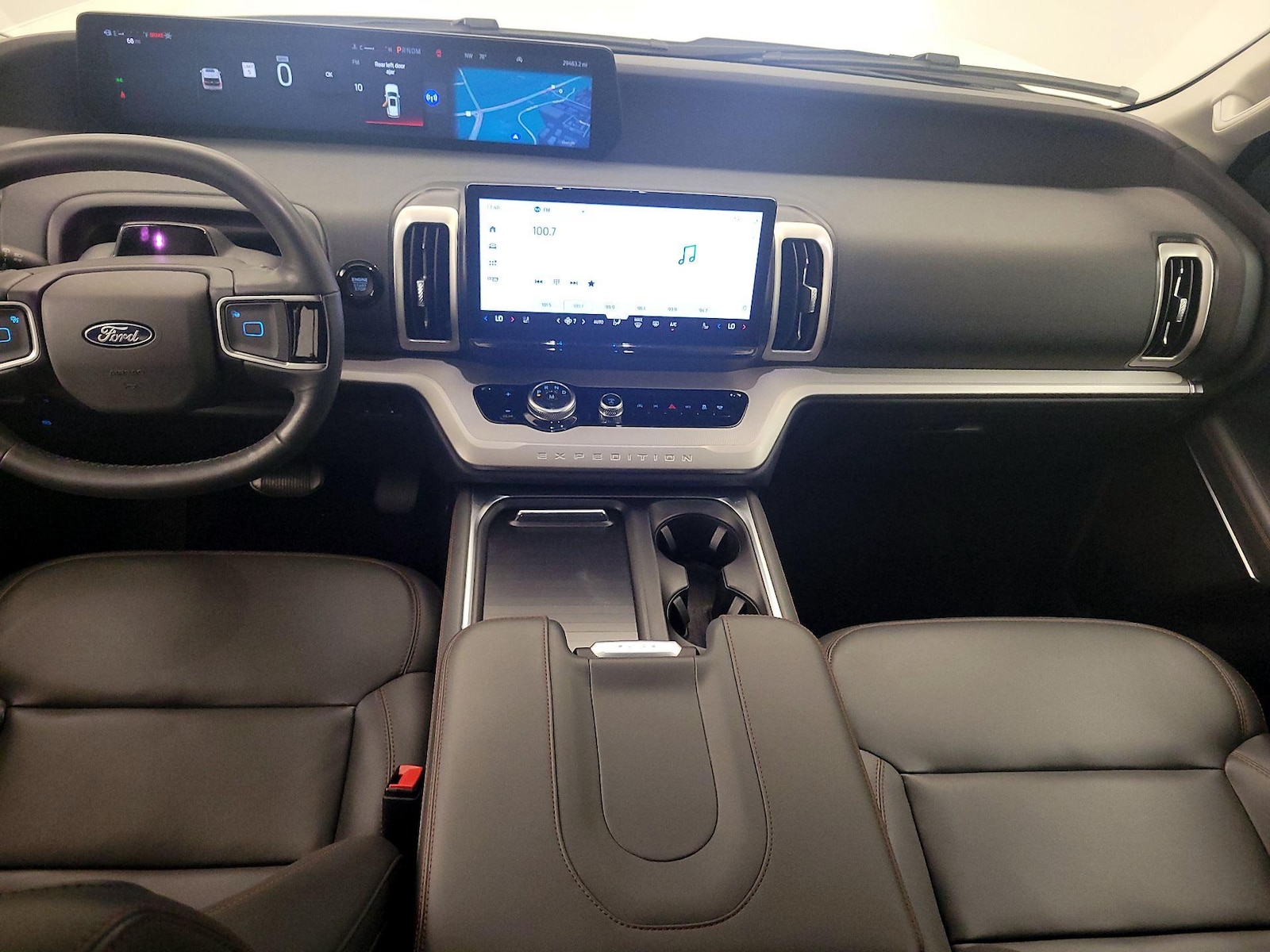 2025 Ford Expedition Active - Photo 10