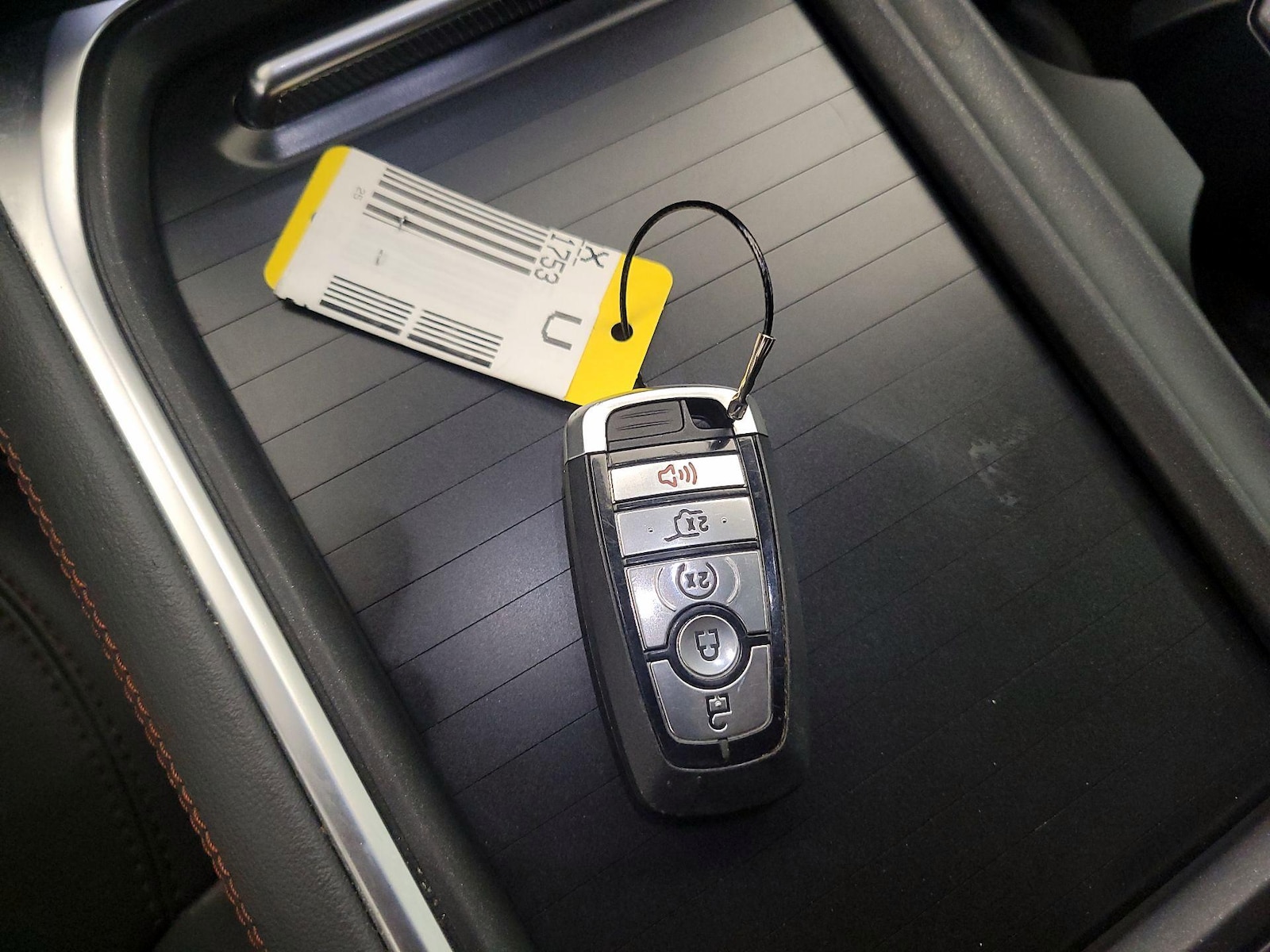 2025 Ford Expedition Active - Photo 27