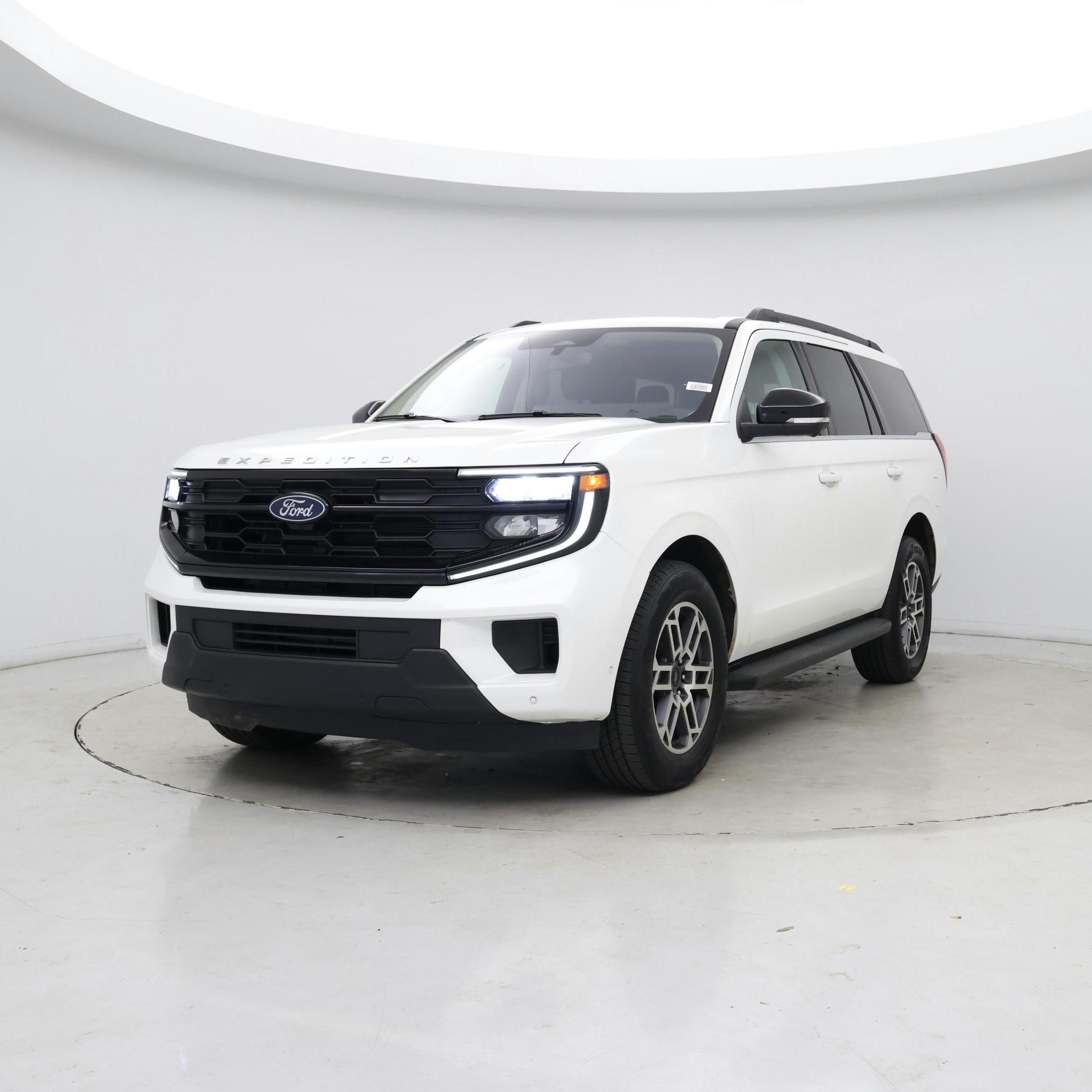 Thumbnail: 2025 Ford Expedition - 4