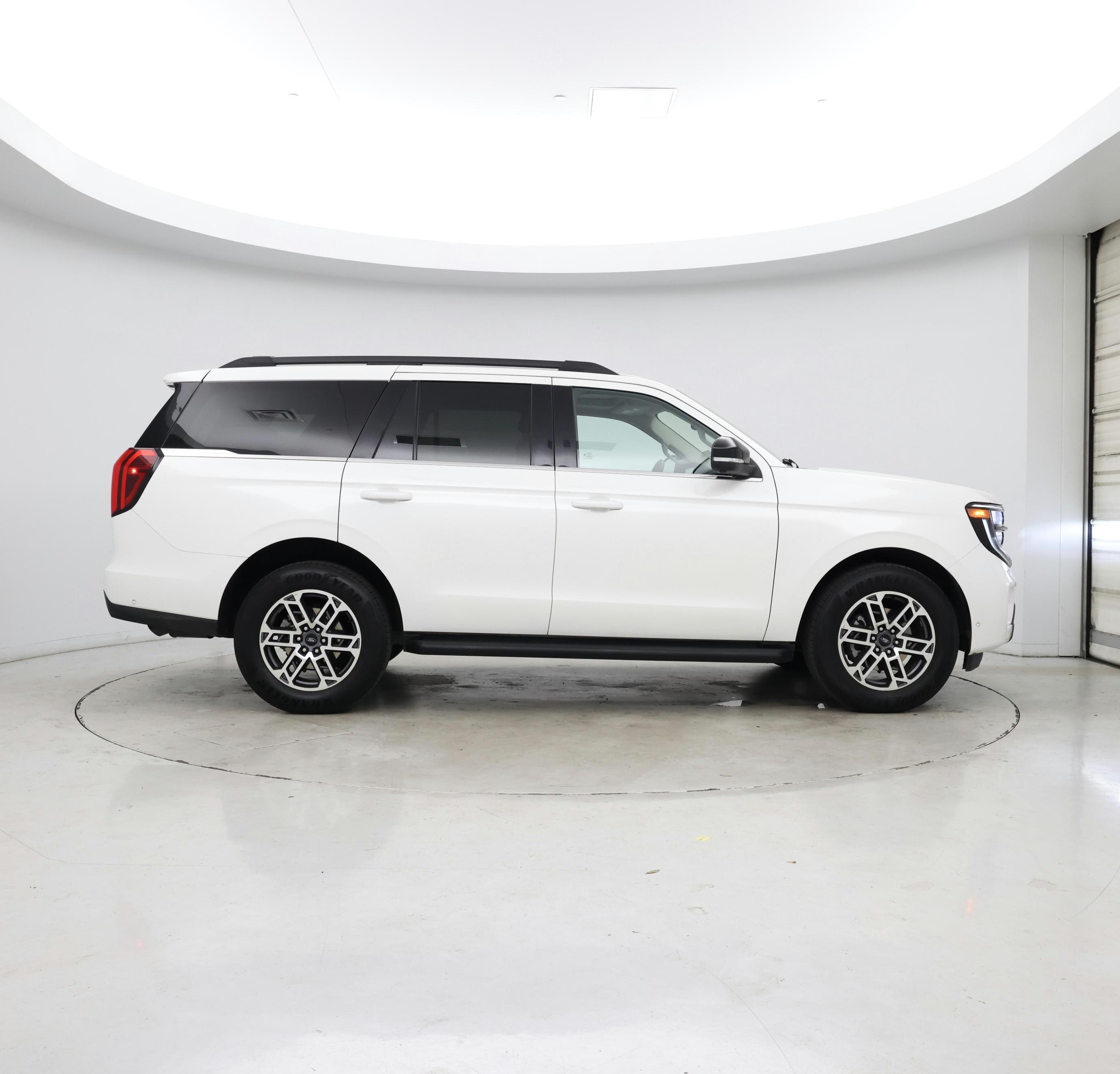 Thumbnail: 2025 Ford Expedition - 7