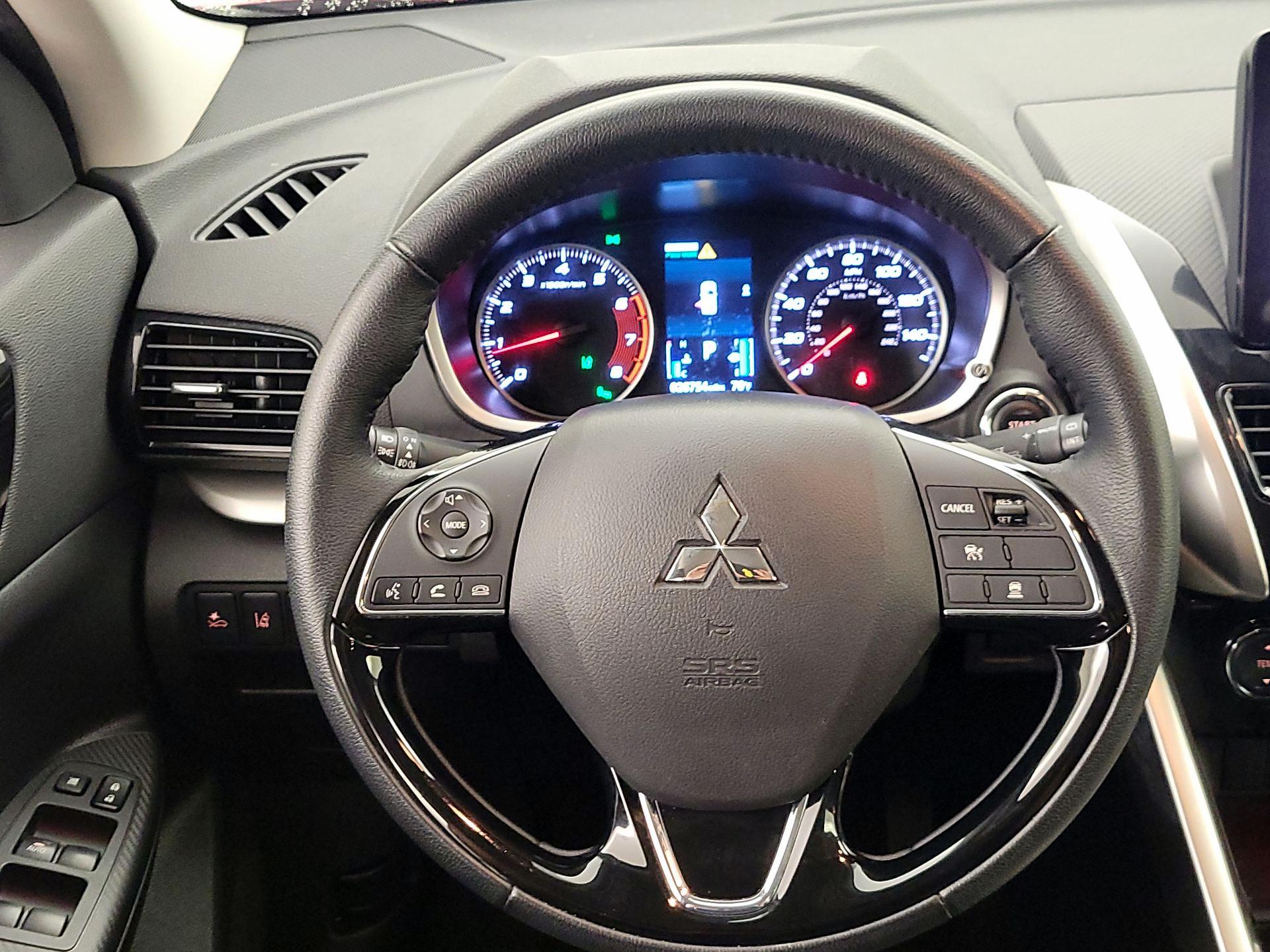 Thumbnail: 2025 Mitsubishi Eclipse Cross - 10