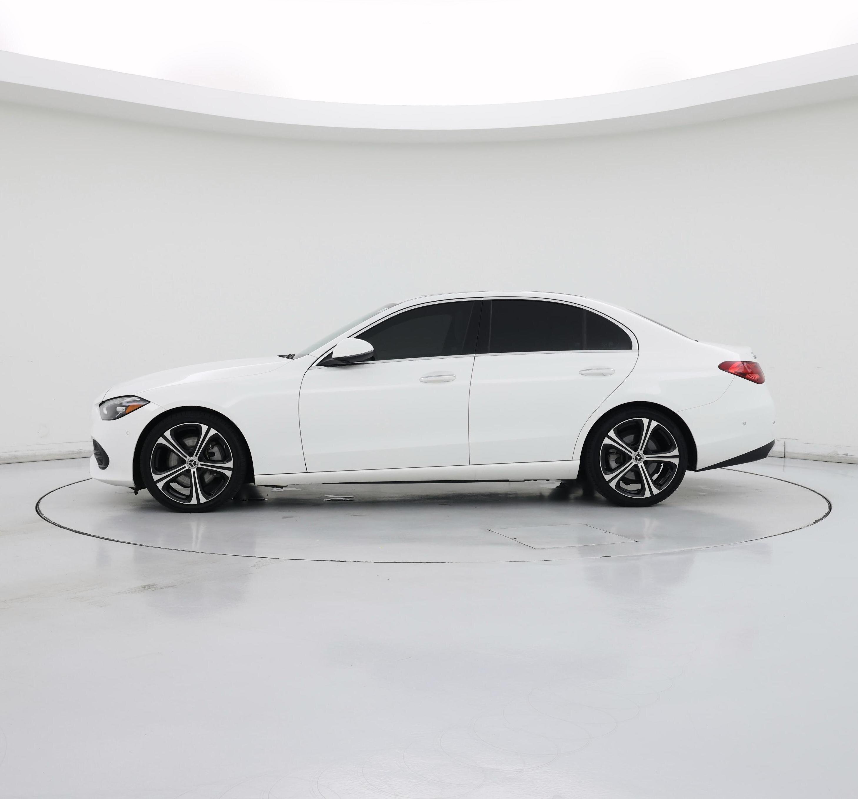 Thumbnail: 2024 Mercedes-Benz C-Class - 3