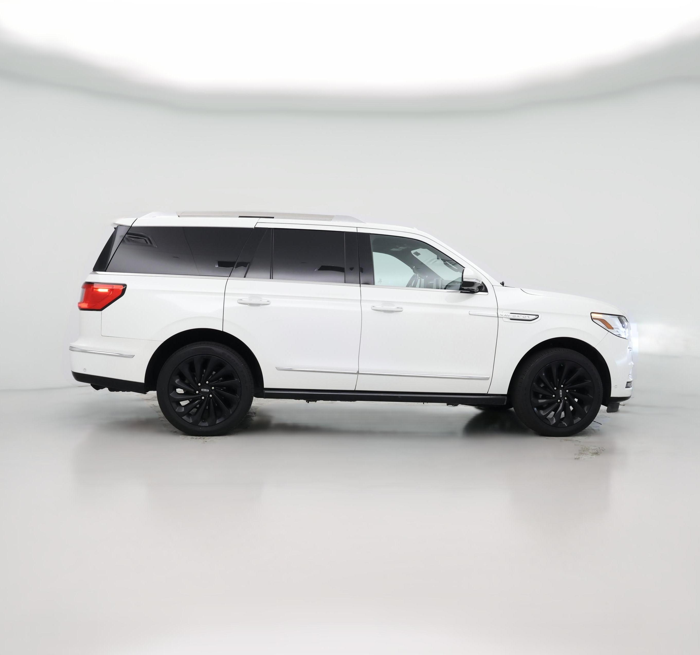 Thumbnail: 2020 Lincoln Navigator - 1