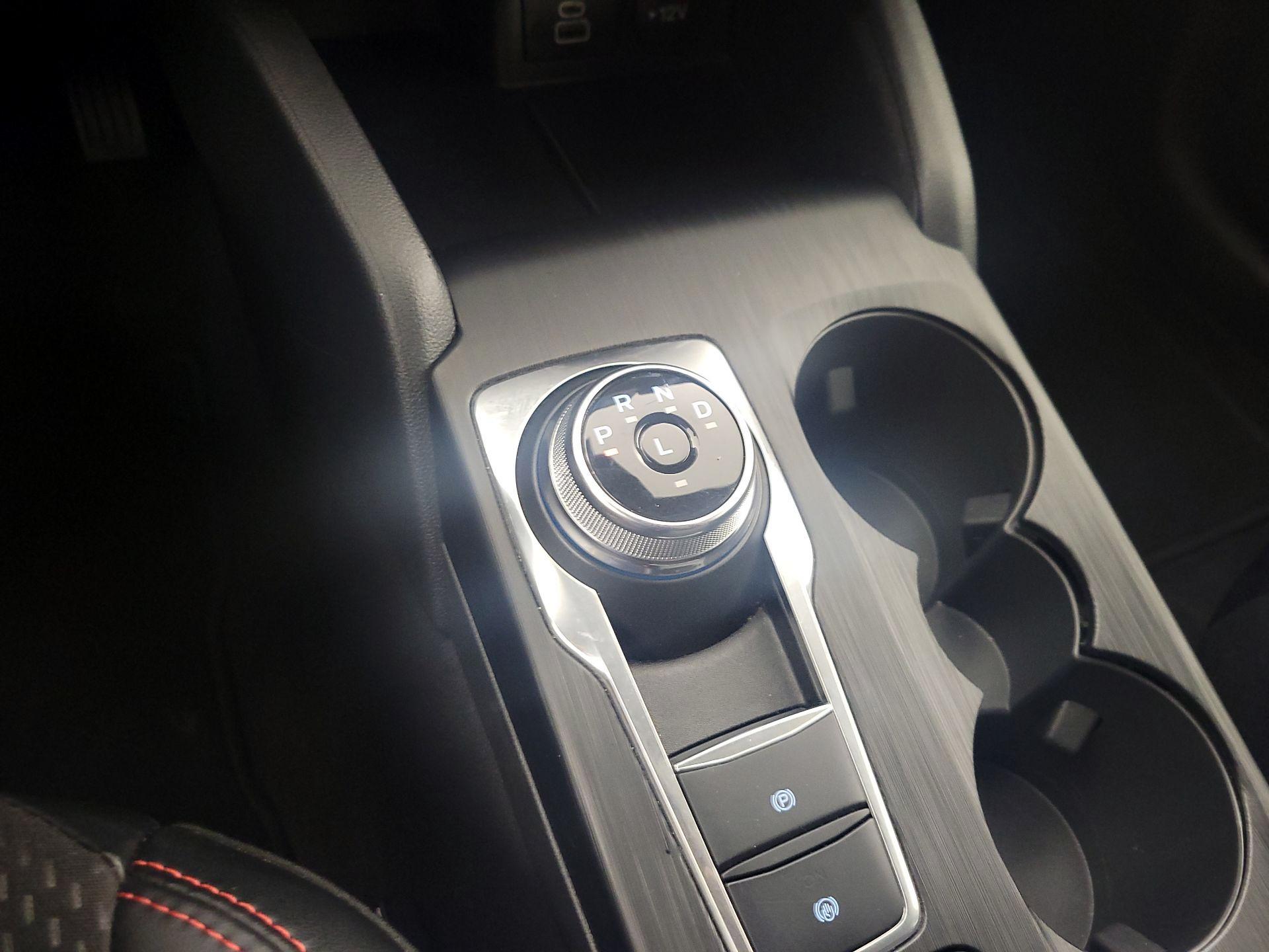 Thumbnail: 2025 Ford Escape - 17