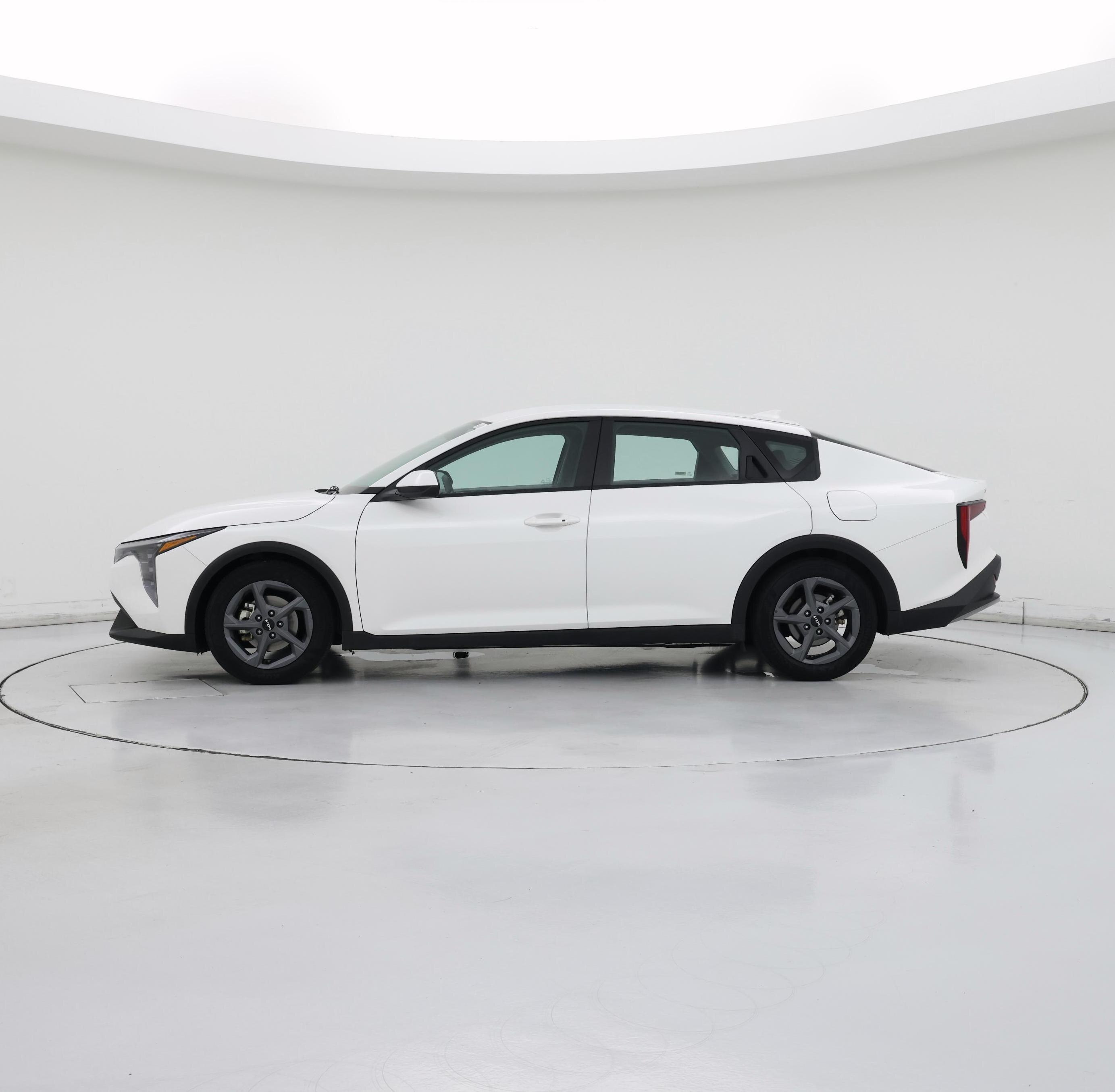 Thumbnail: 2025 Kia K4 - 3