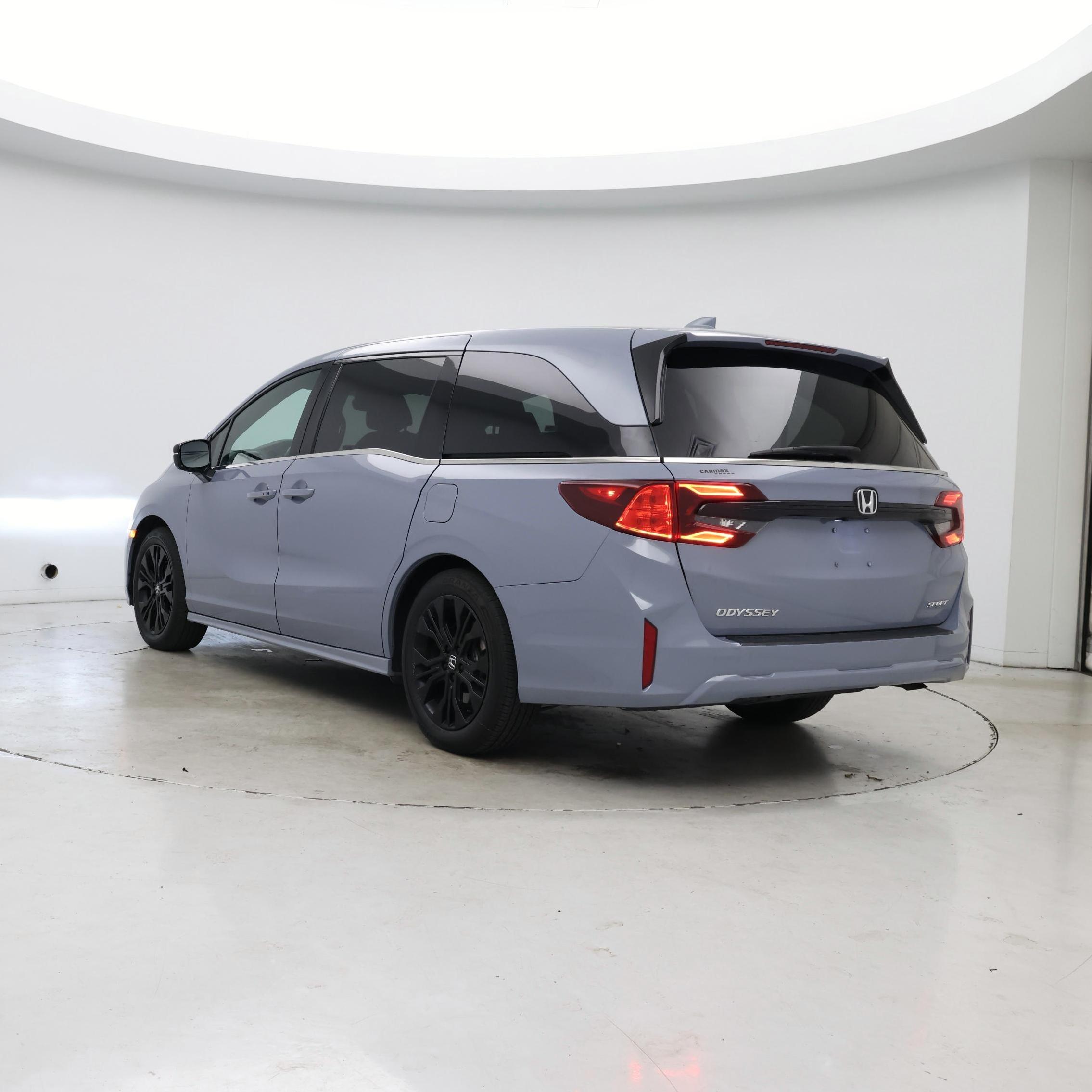 Thumbnail: 2025 Honda Odyssey - 2