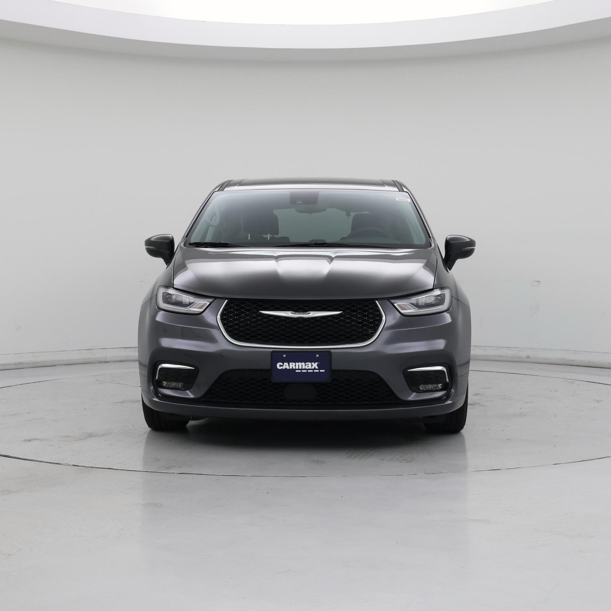 Thumbnail: 2023 Chrysler Pacifica - 5