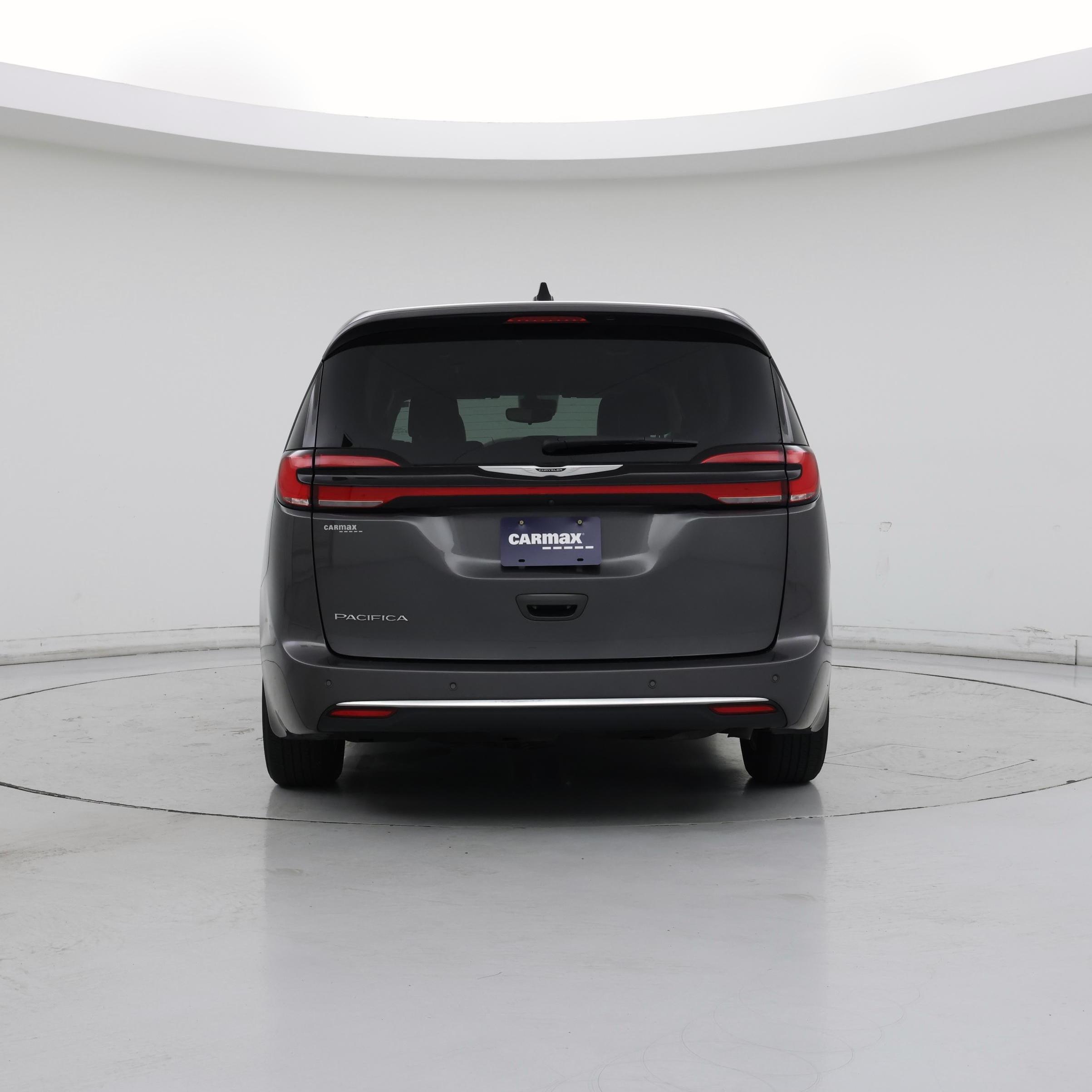 Thumbnail: 2023 Chrysler Pacifica - 6