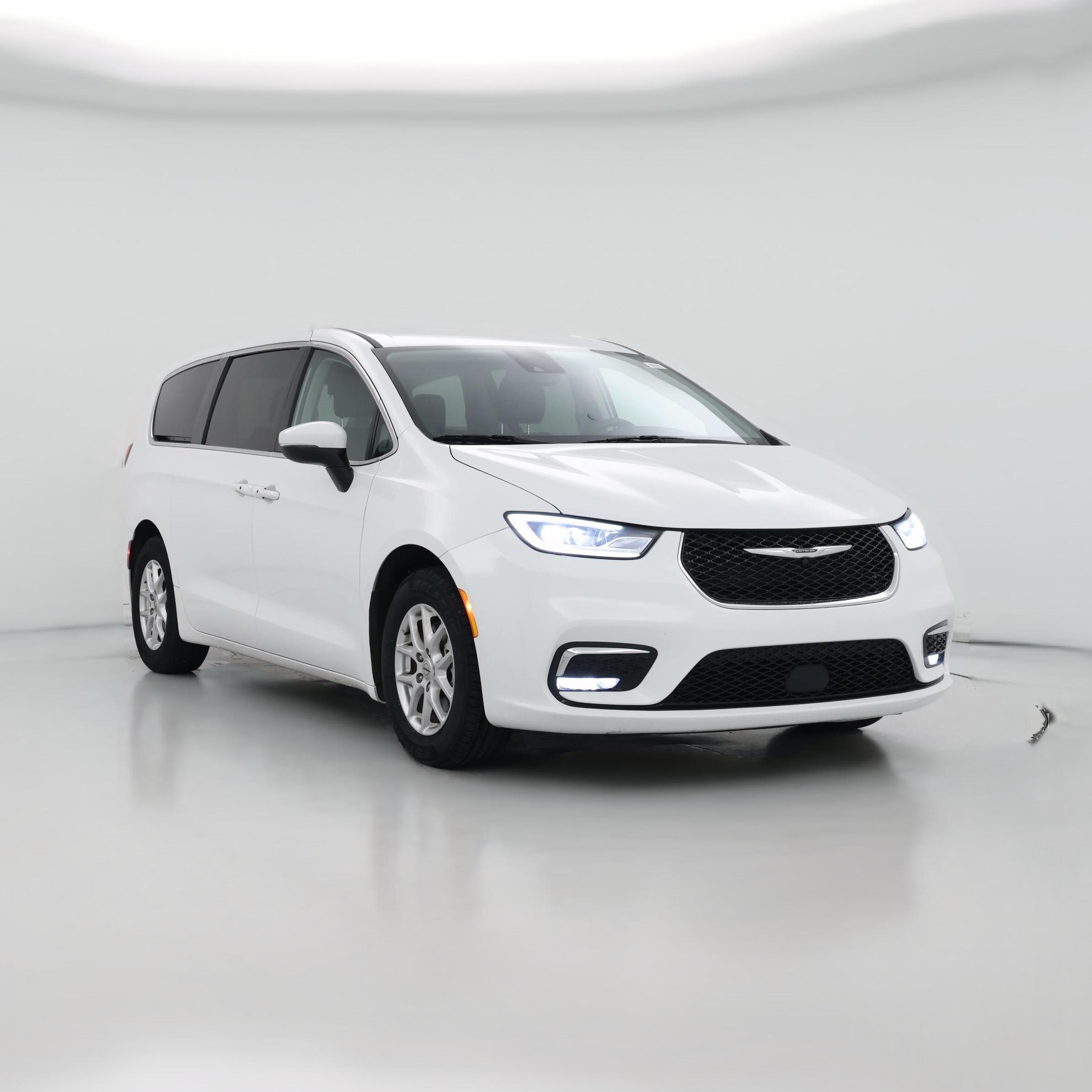 Thumbnail: 2023 Chrysler Pacifica - 1