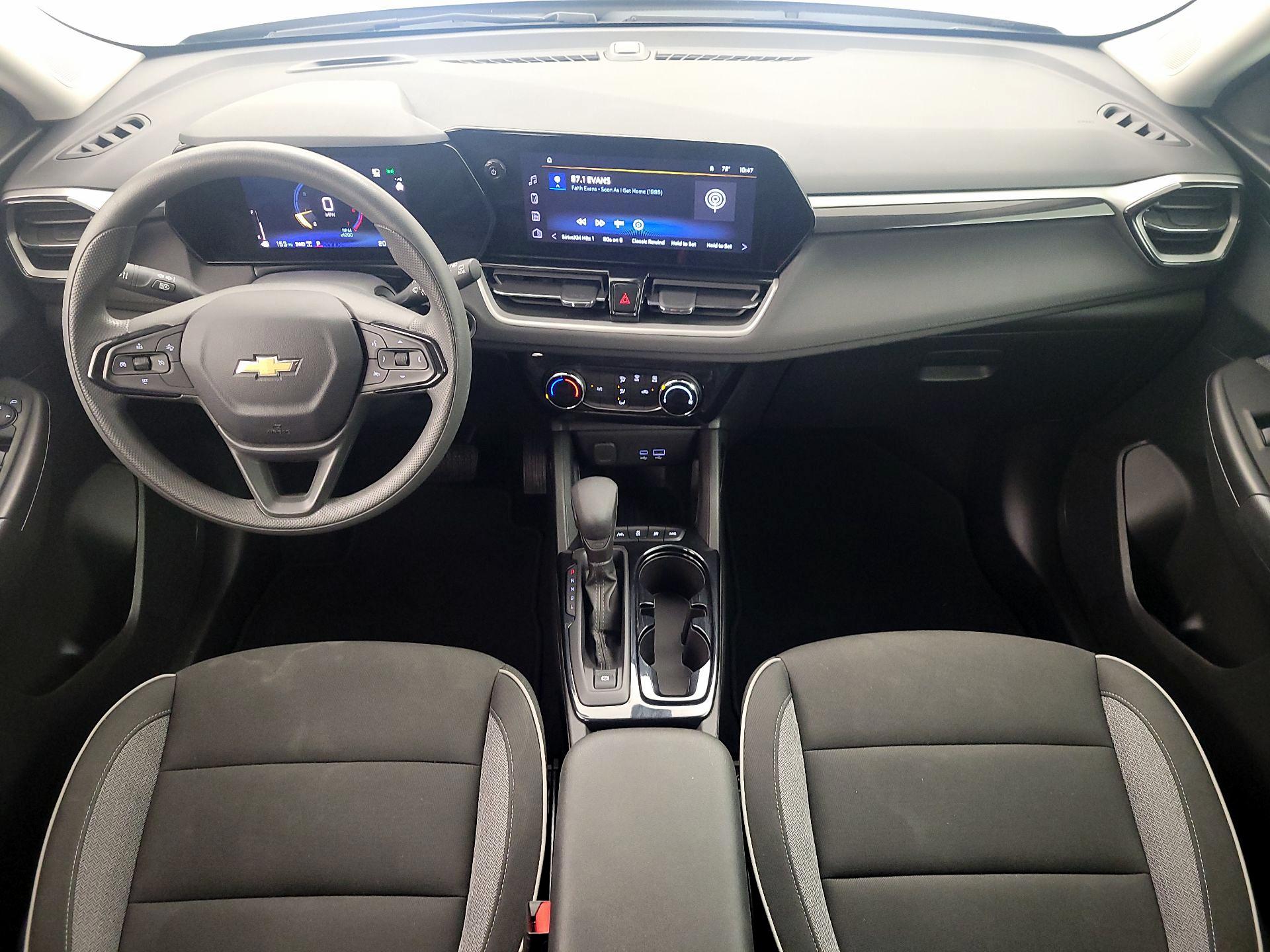 Thumbnail: 2025 Chevrolet TrailBlazer - 9