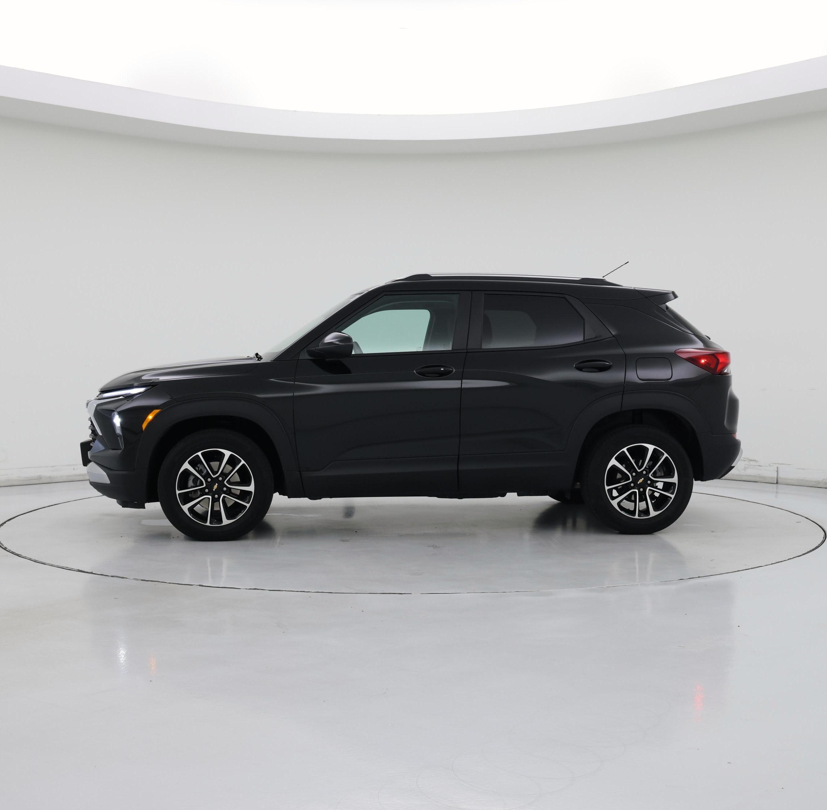 Thumbnail: 2025 Chevrolet TrailBlazer - 3
