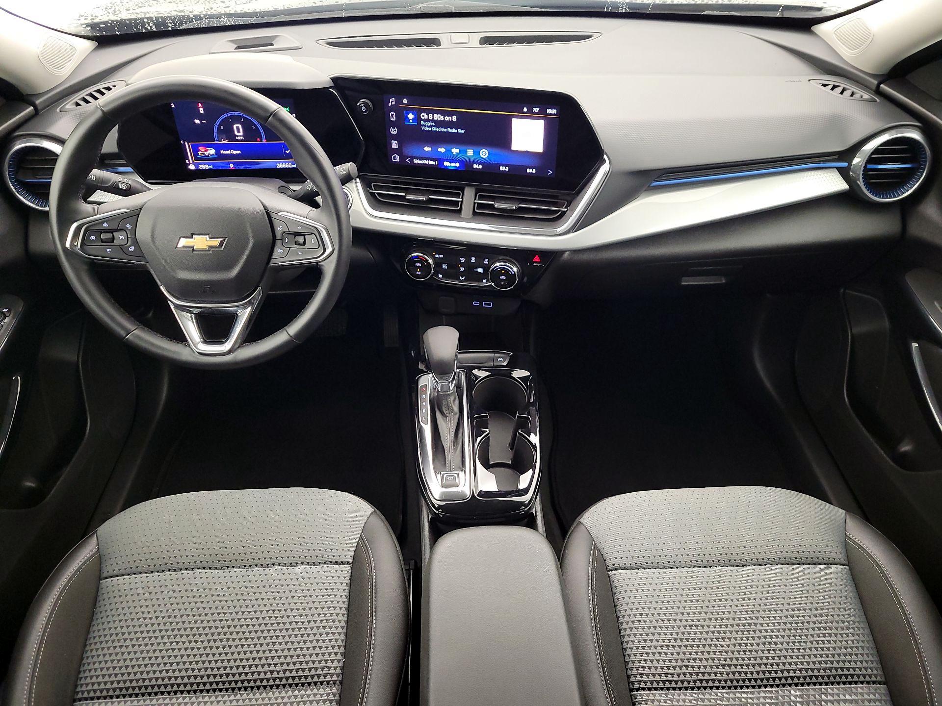 Thumbnail: 2025 Chevrolet Trax - 9