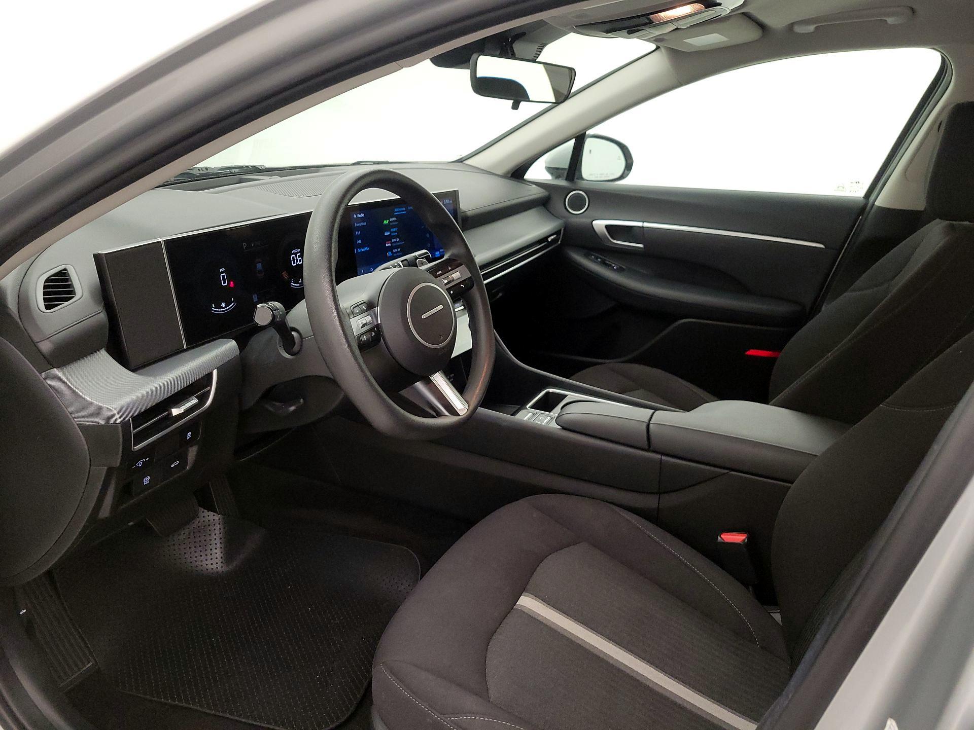 Thumbnail: 2025 Hyundai Sonata - 11
