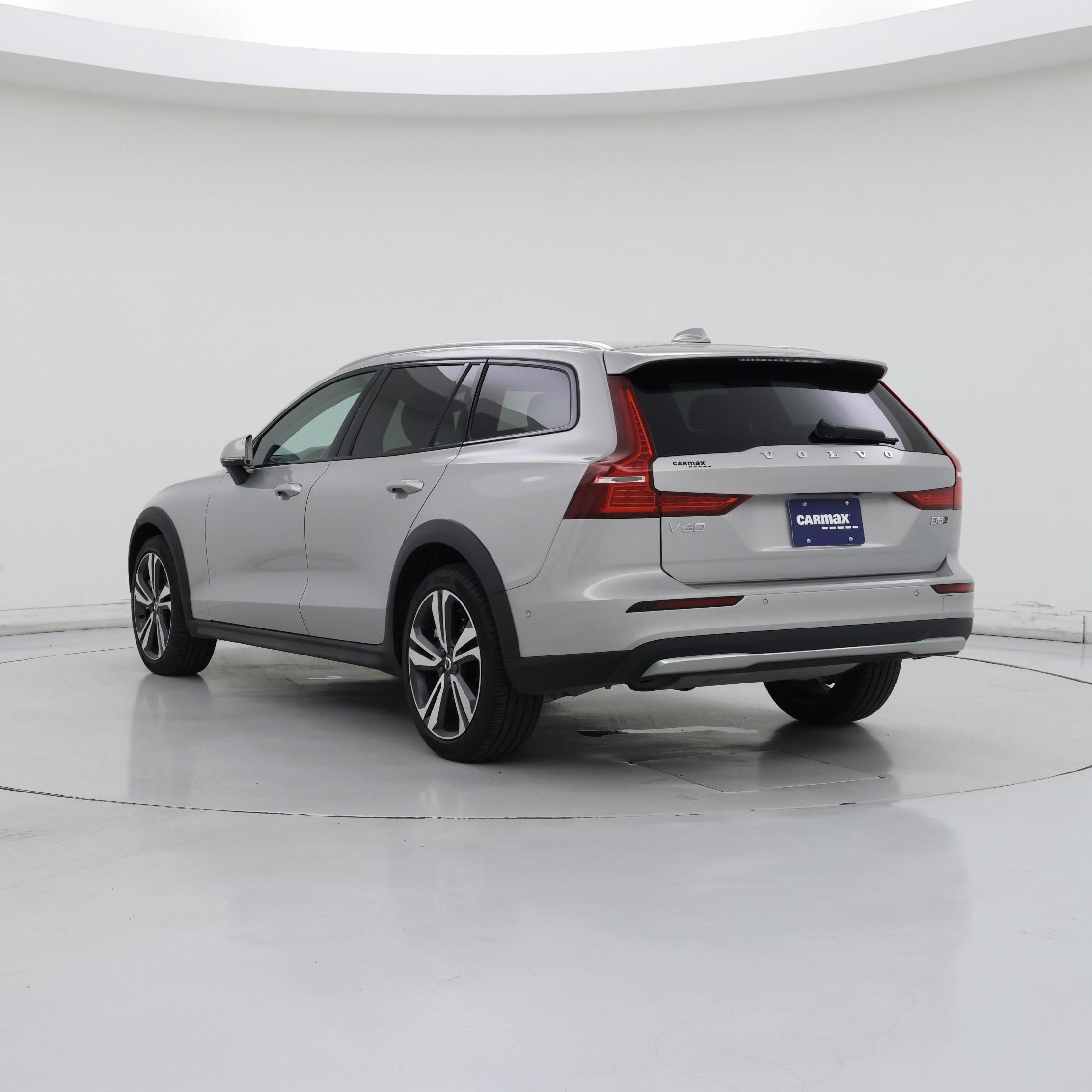 Thumbnail: 2025 Volvo S60 - 2