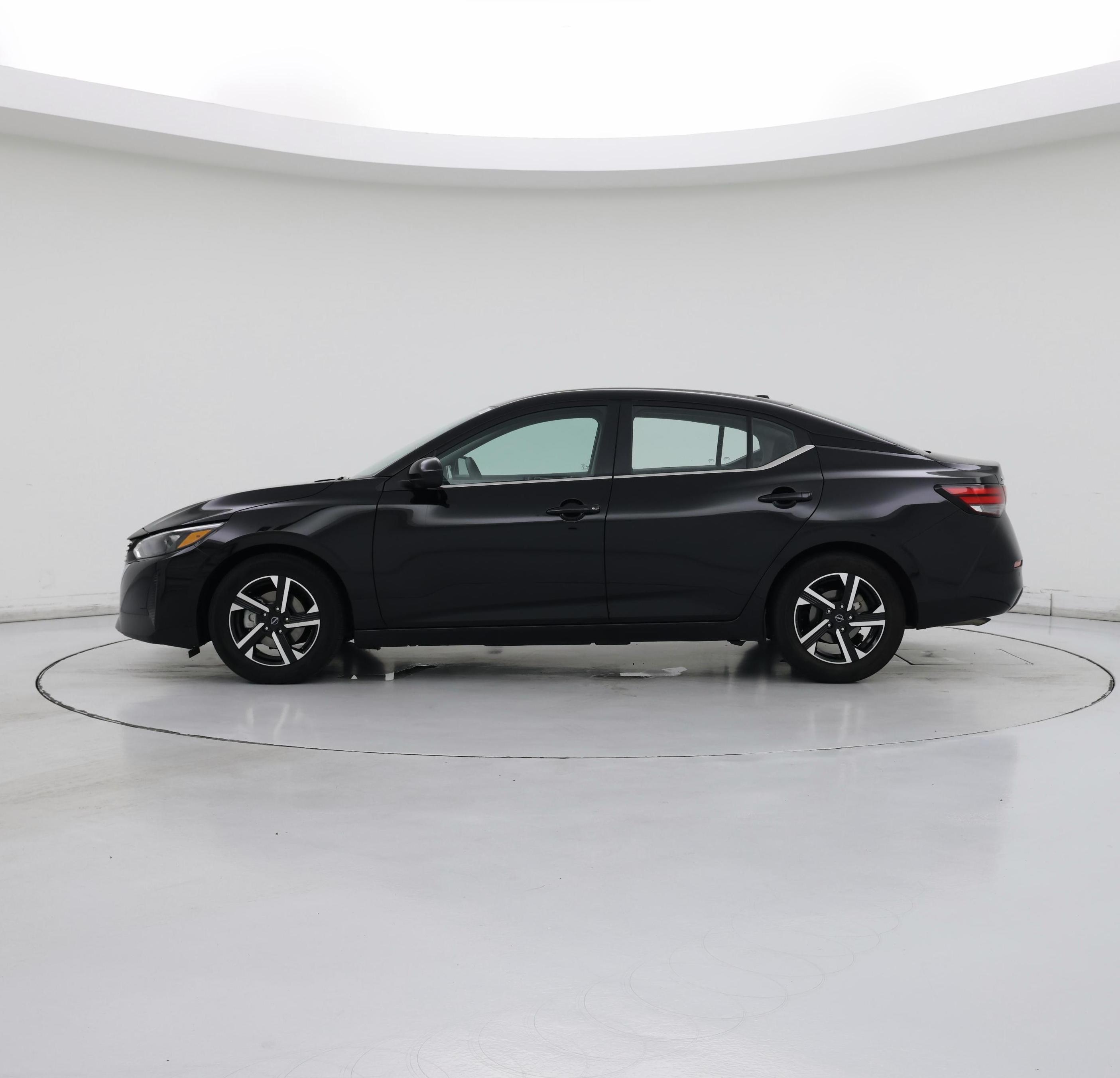 Thumbnail: 2025 Nissan Sentra - 3