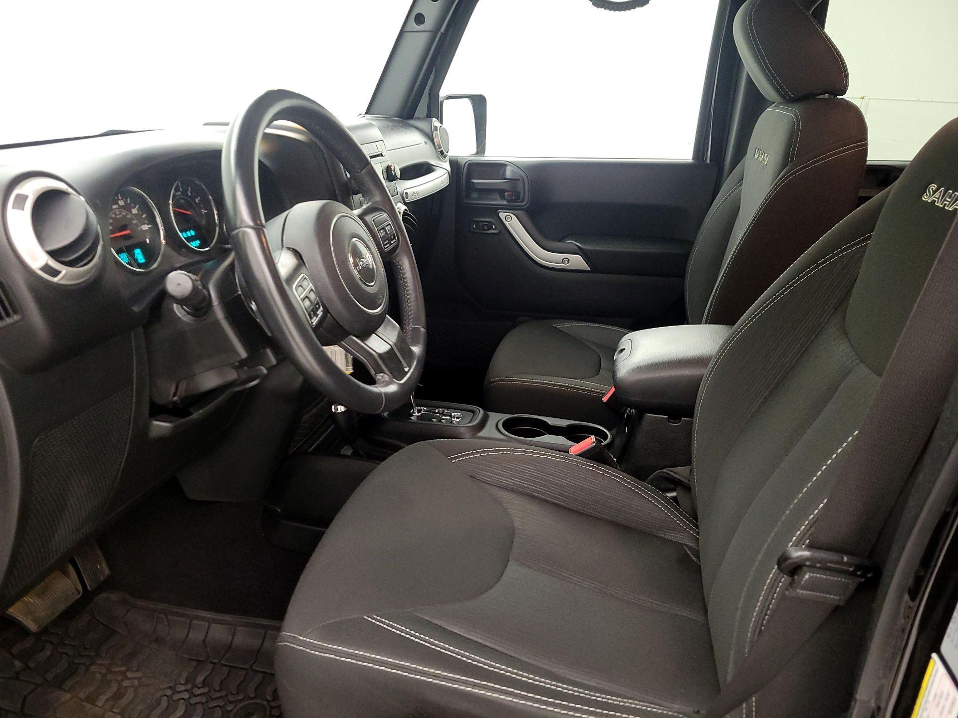 Thumbnail: 2017 Jeep Wrangler - 11