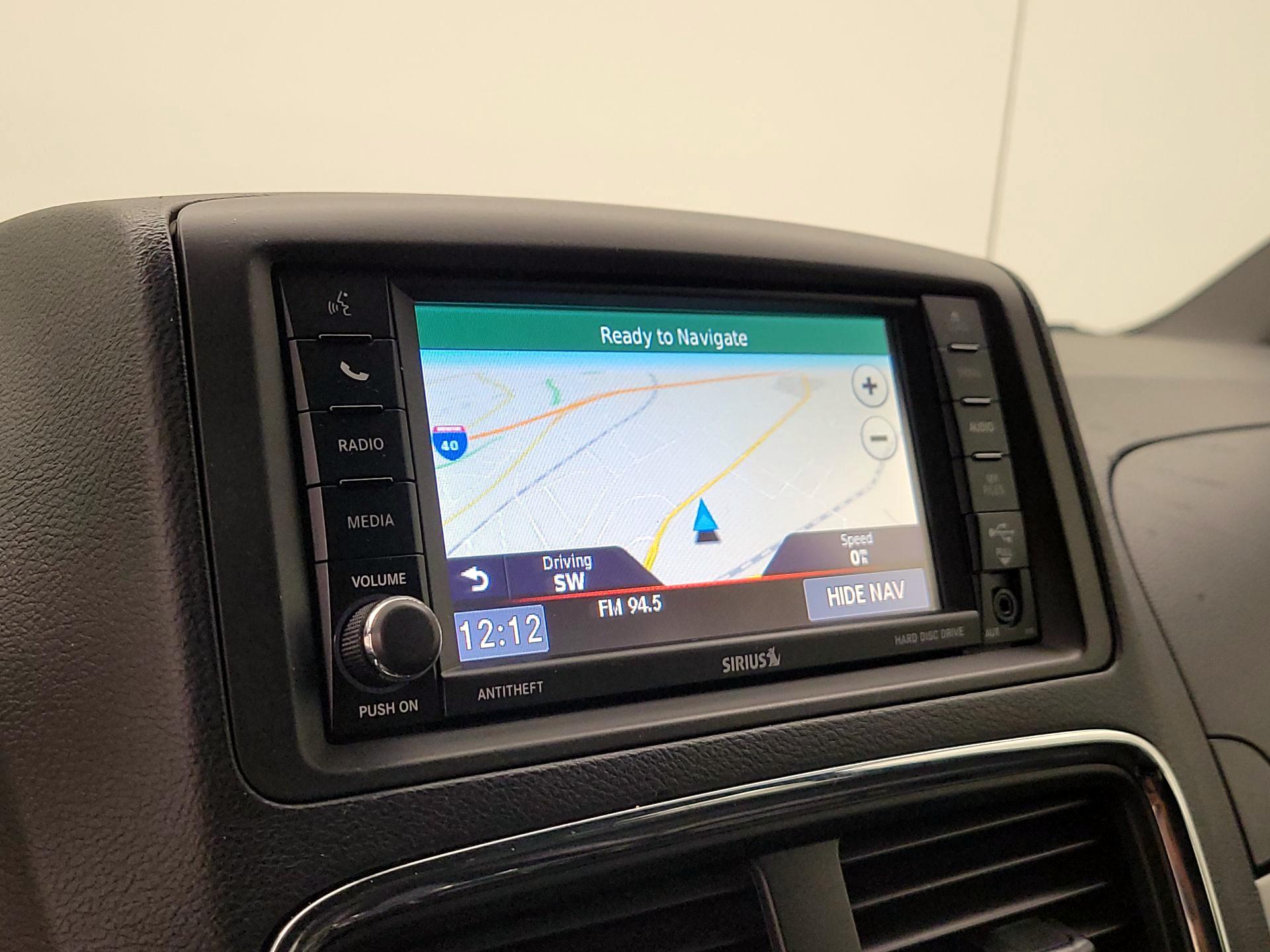 Thumbnail: 2016 Dodge Grand Caravan - 14