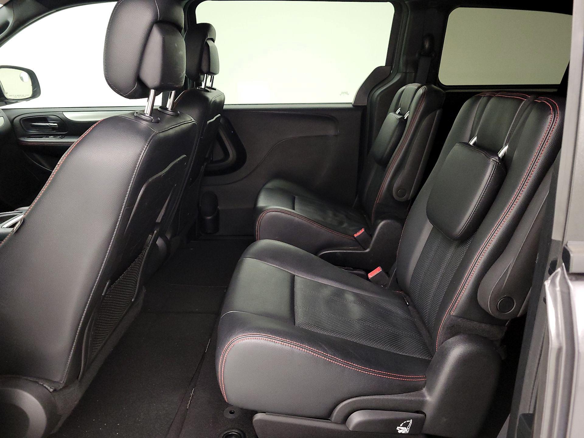 Thumbnail: 2016 Dodge Grand Caravan - 20