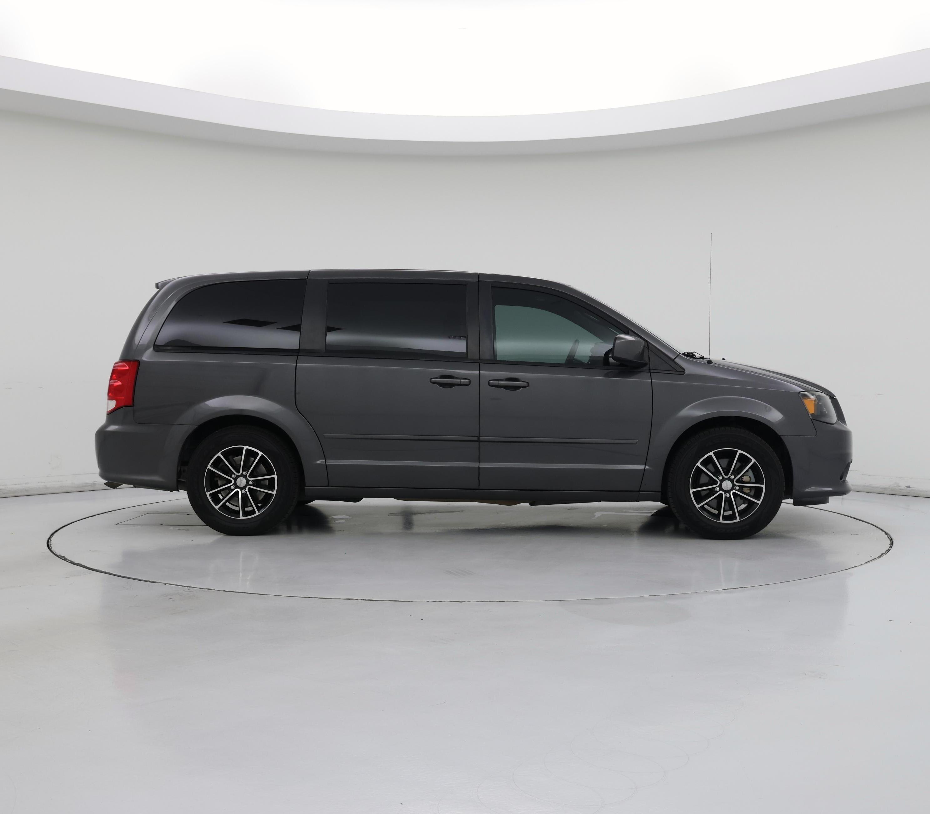 Thumbnail: 2016 Dodge Grand Caravan - 7