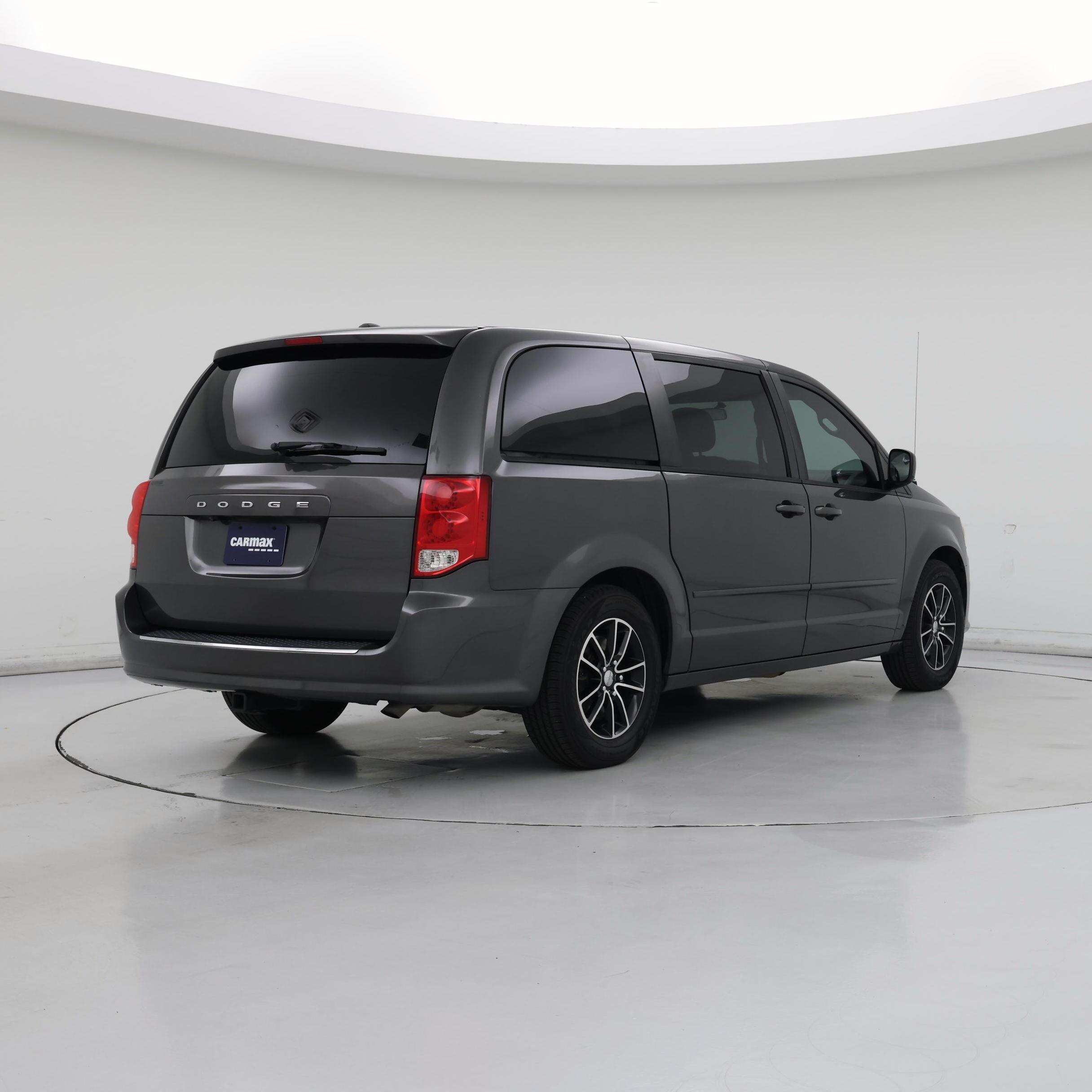 Thumbnail: 2016 Dodge Grand Caravan - 8