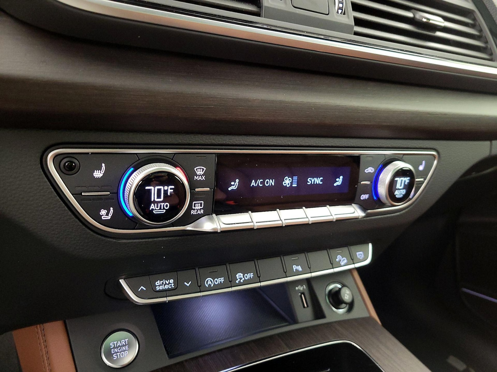 2024 Audi Q5 Premium Plus - Photo 18