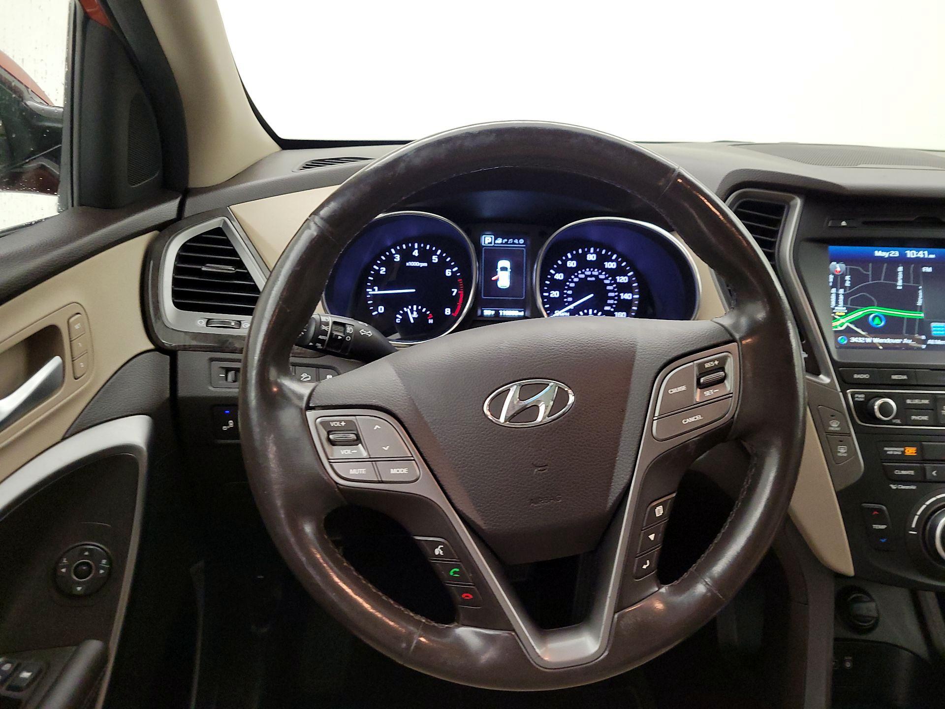 Thumbnail: 2017 Hyundai Santa Fe - 10