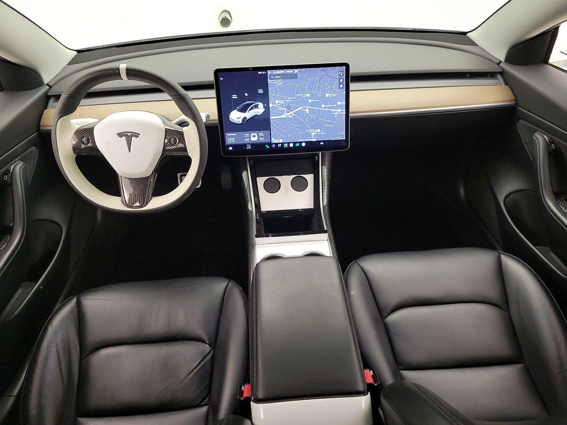 Thumbnail: 2020 Tesla Model 3 - 9