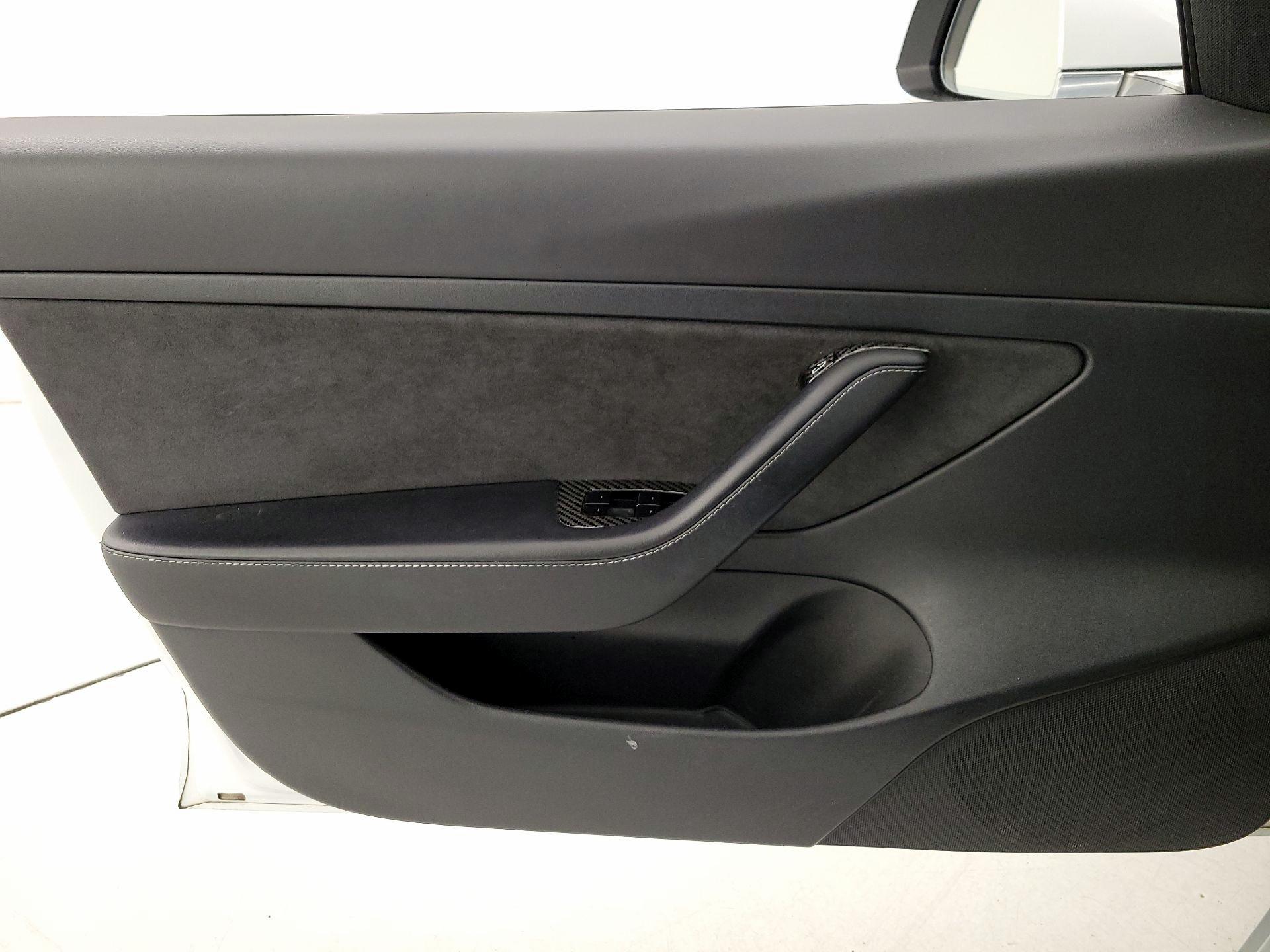 Thumbnail: 2020 Tesla Model 3 - 12