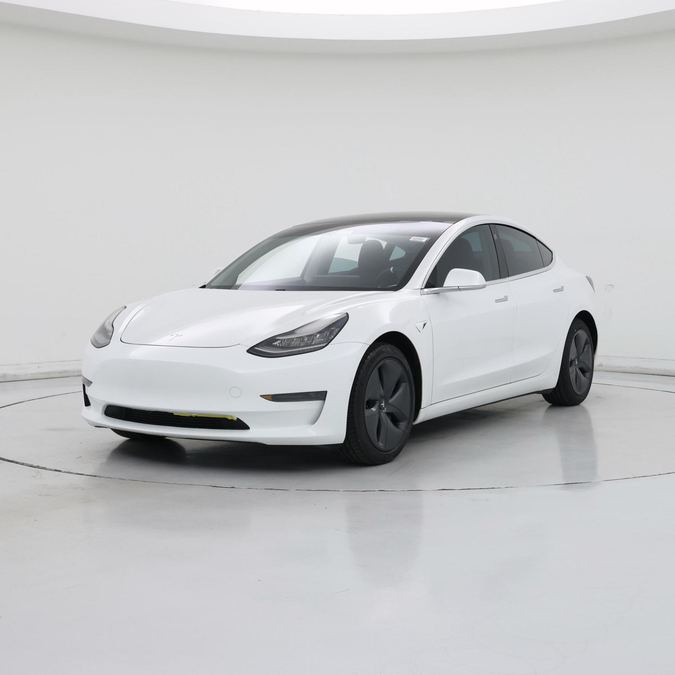 Thumbnail: 2020 Tesla Model 3 - 4