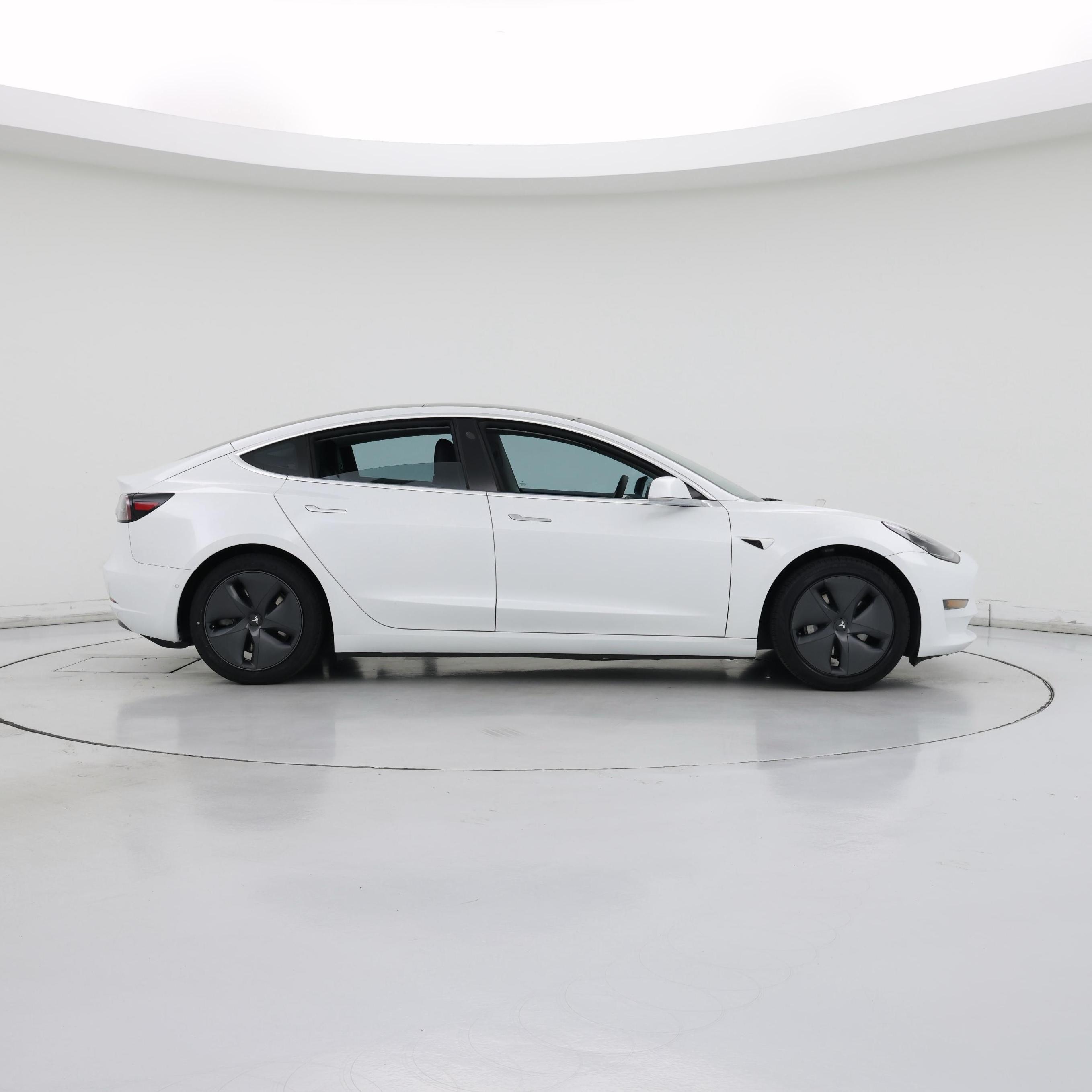 Thumbnail: 2020 Tesla Model 3 - 7