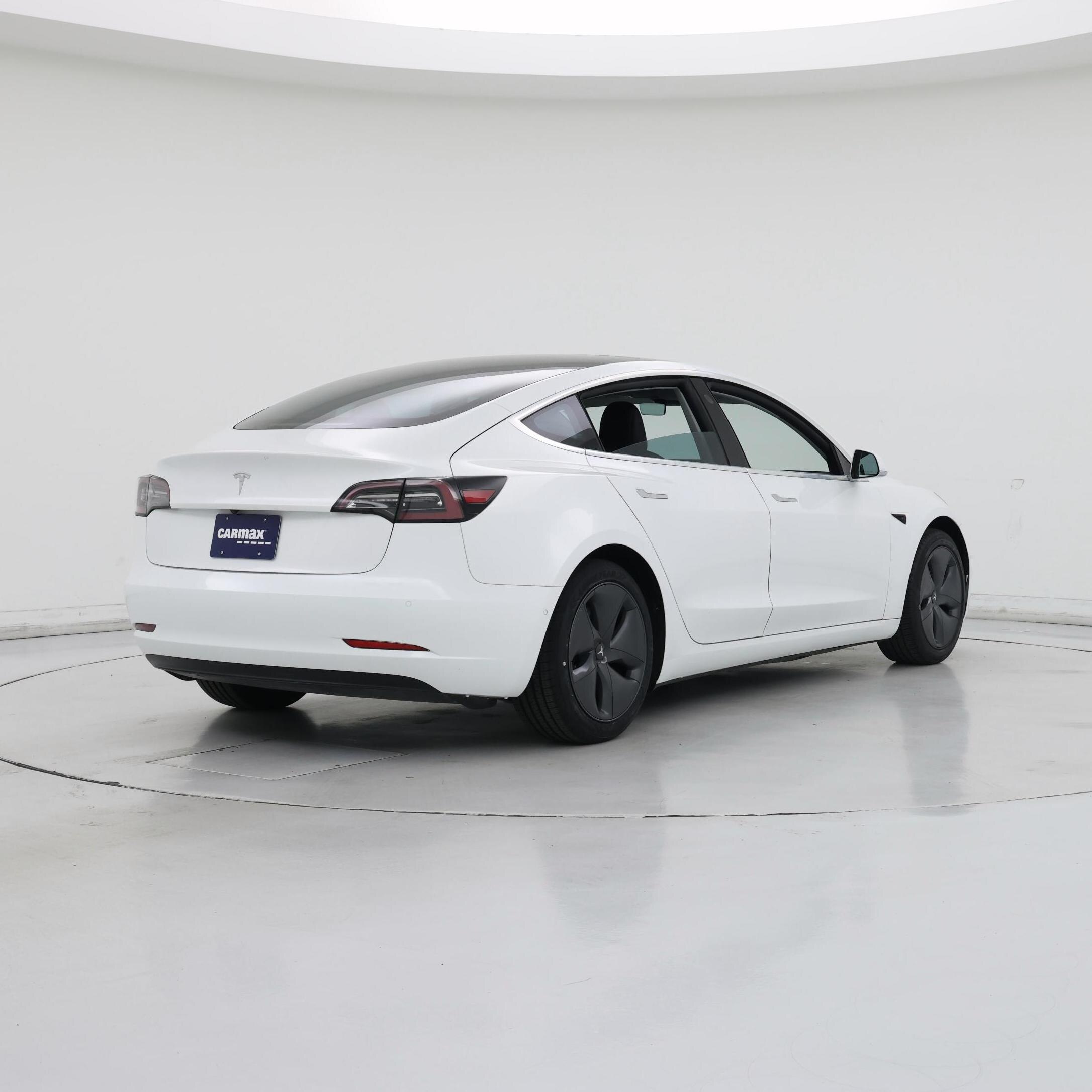 Thumbnail: 2020 Tesla Model 3 - 8