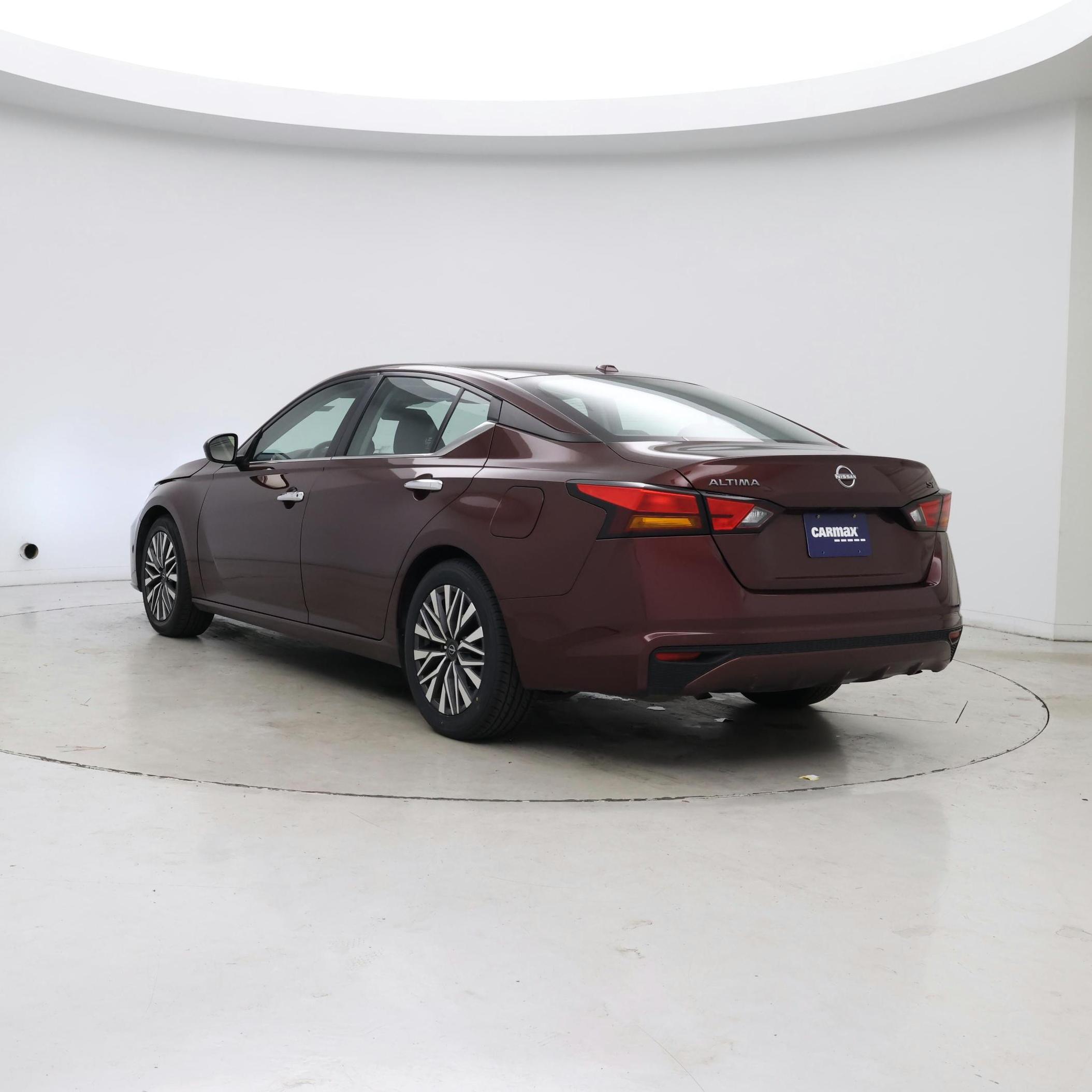 Thumbnail: 2024 Nissan Altima - 2