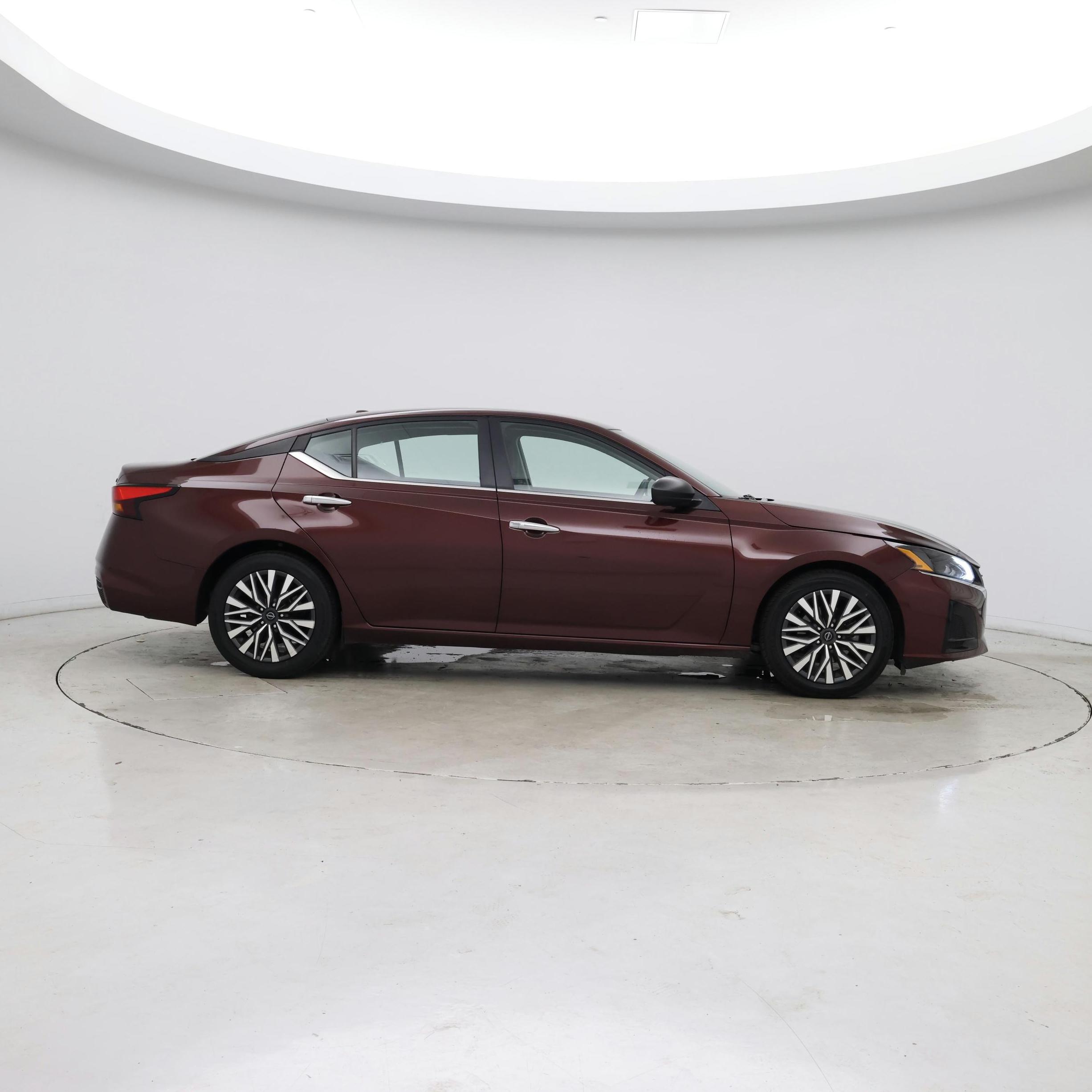 Thumbnail: 2024 Nissan Altima - 7