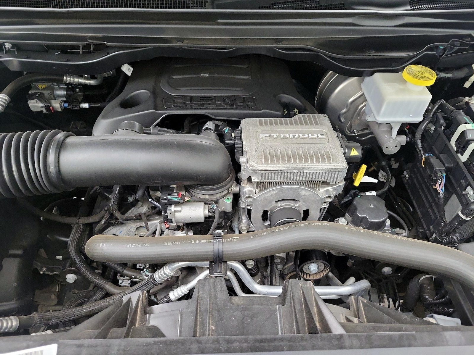 2024 RAM Ram 1500 Pickup Laramie - Photo 22