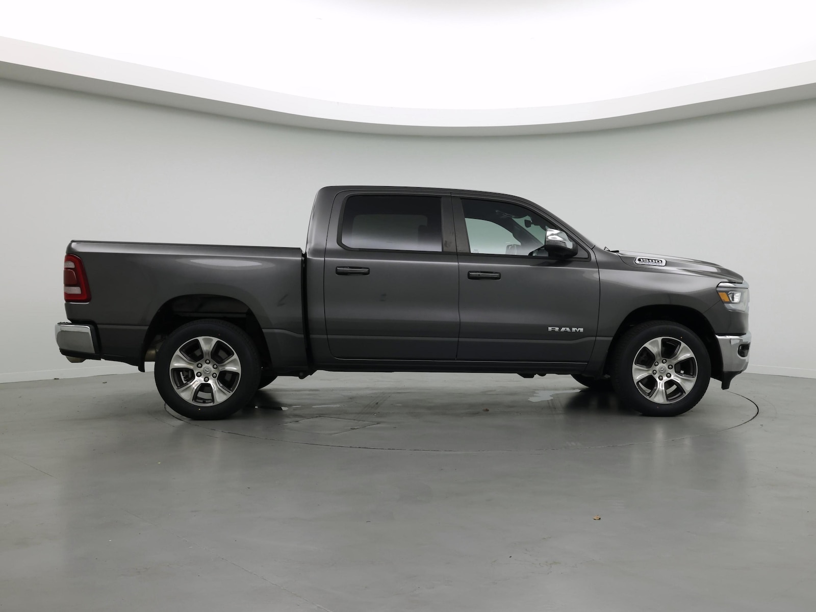 2024 RAM Ram 1500 Pickup Laramie - Photo 8