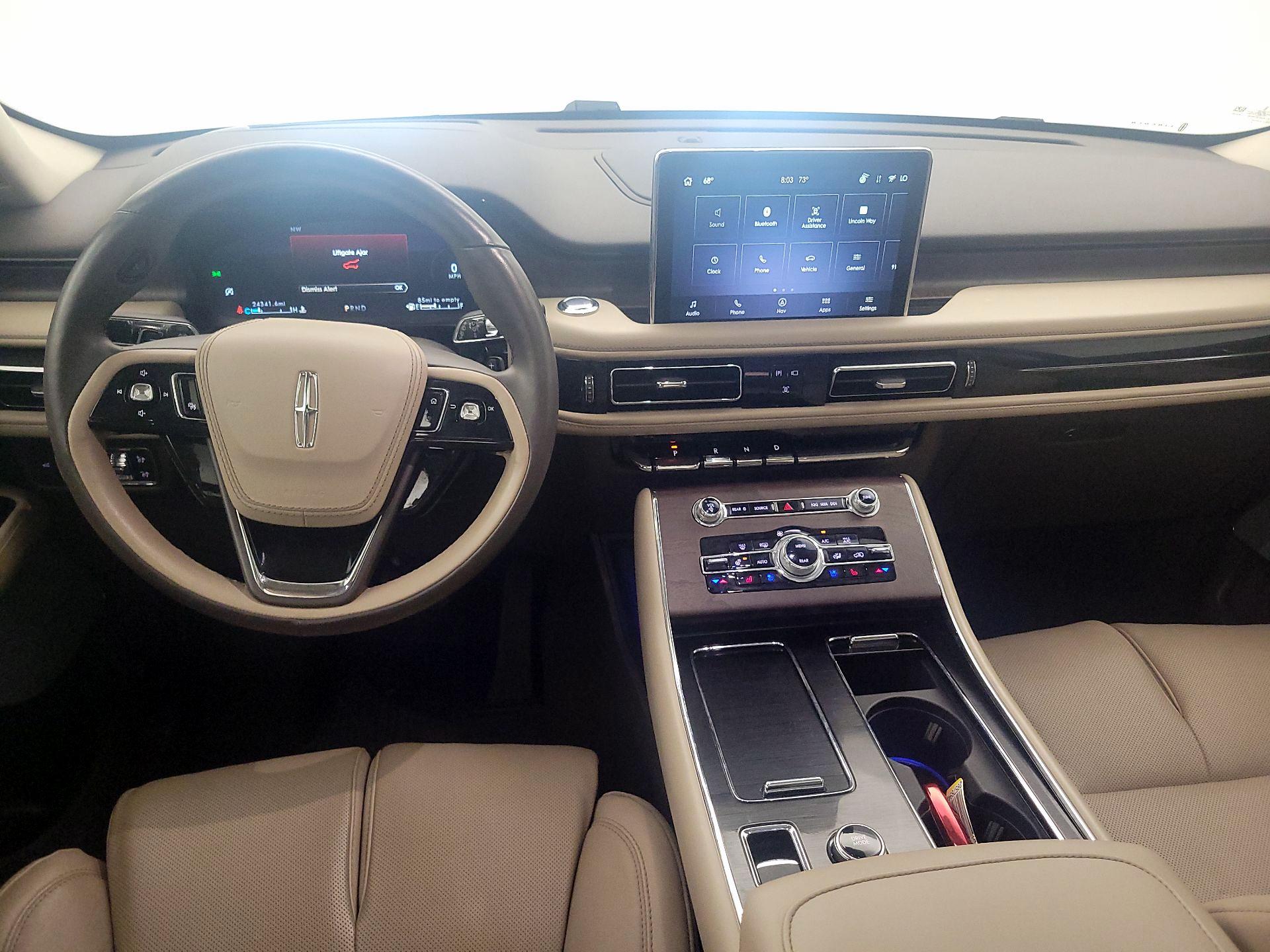 Thumbnail: 2022 Lincoln Aviator - 9