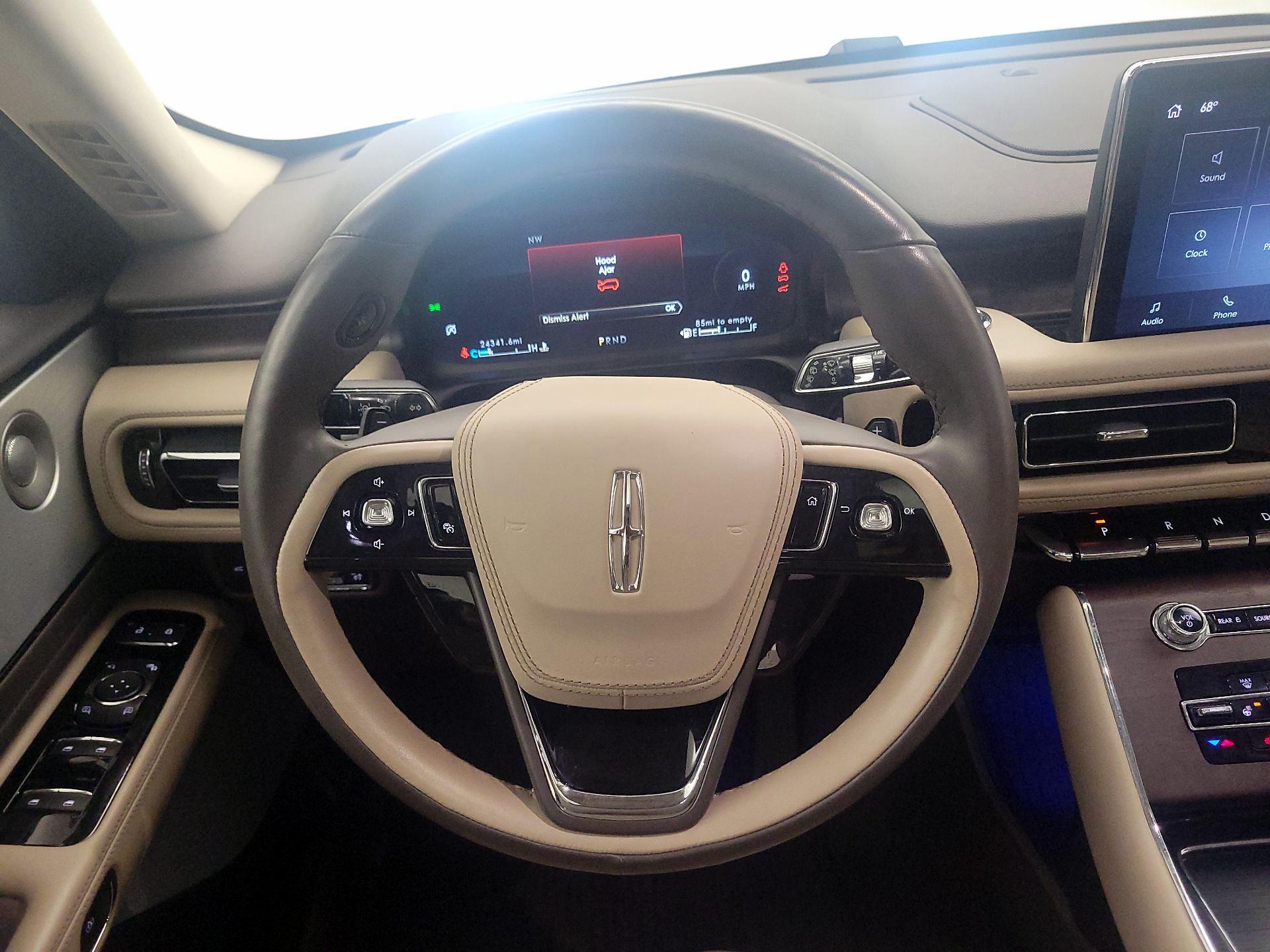 Thumbnail: 2022 Lincoln Aviator - 10