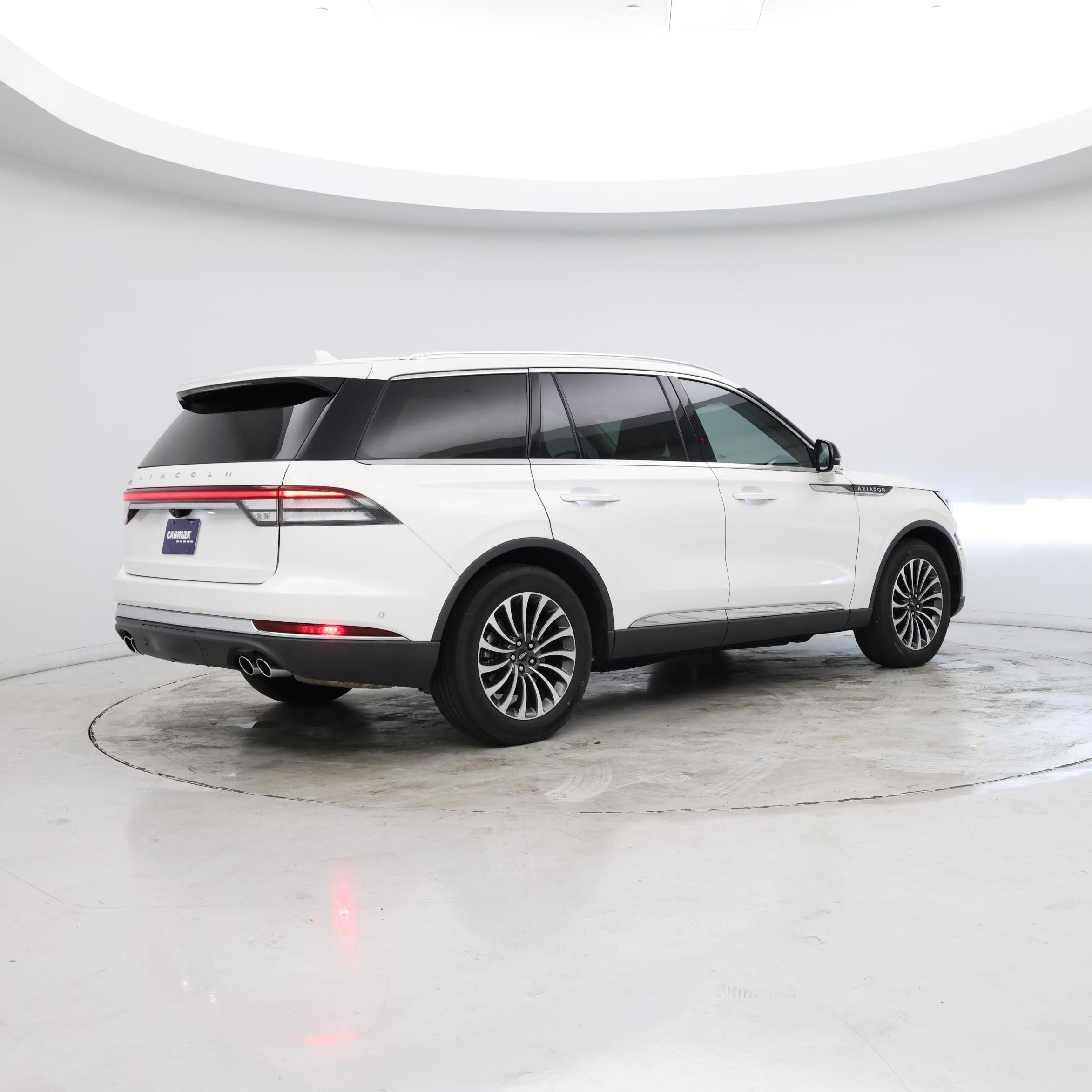 Thumbnail: 2022 Lincoln Aviator - 6