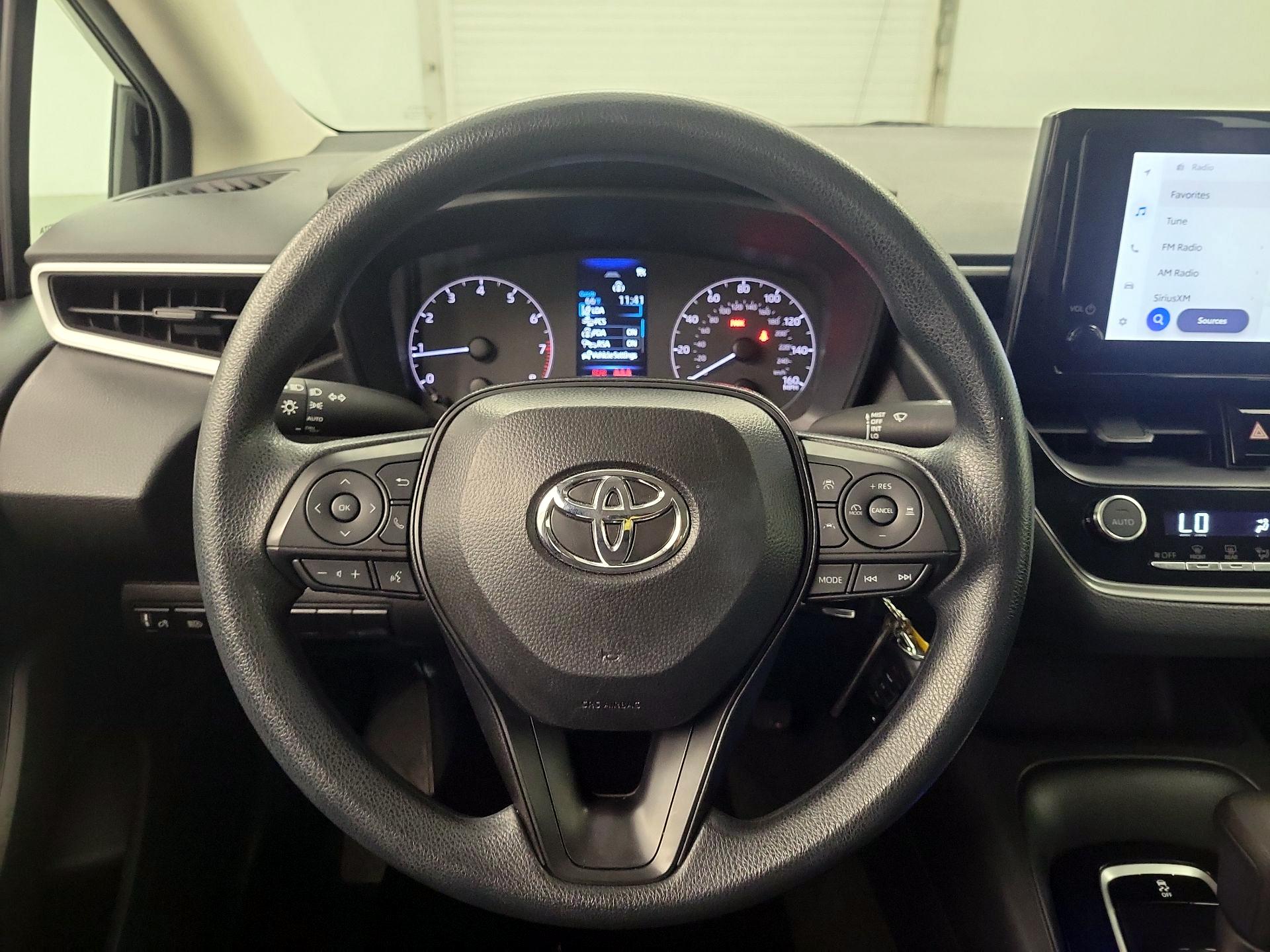 Thumbnail: 2025 Toyota Corolla - 10