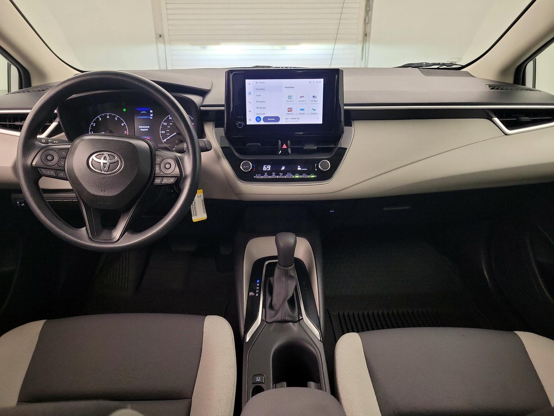 Thumbnail: 2025 Toyota Corolla - 9