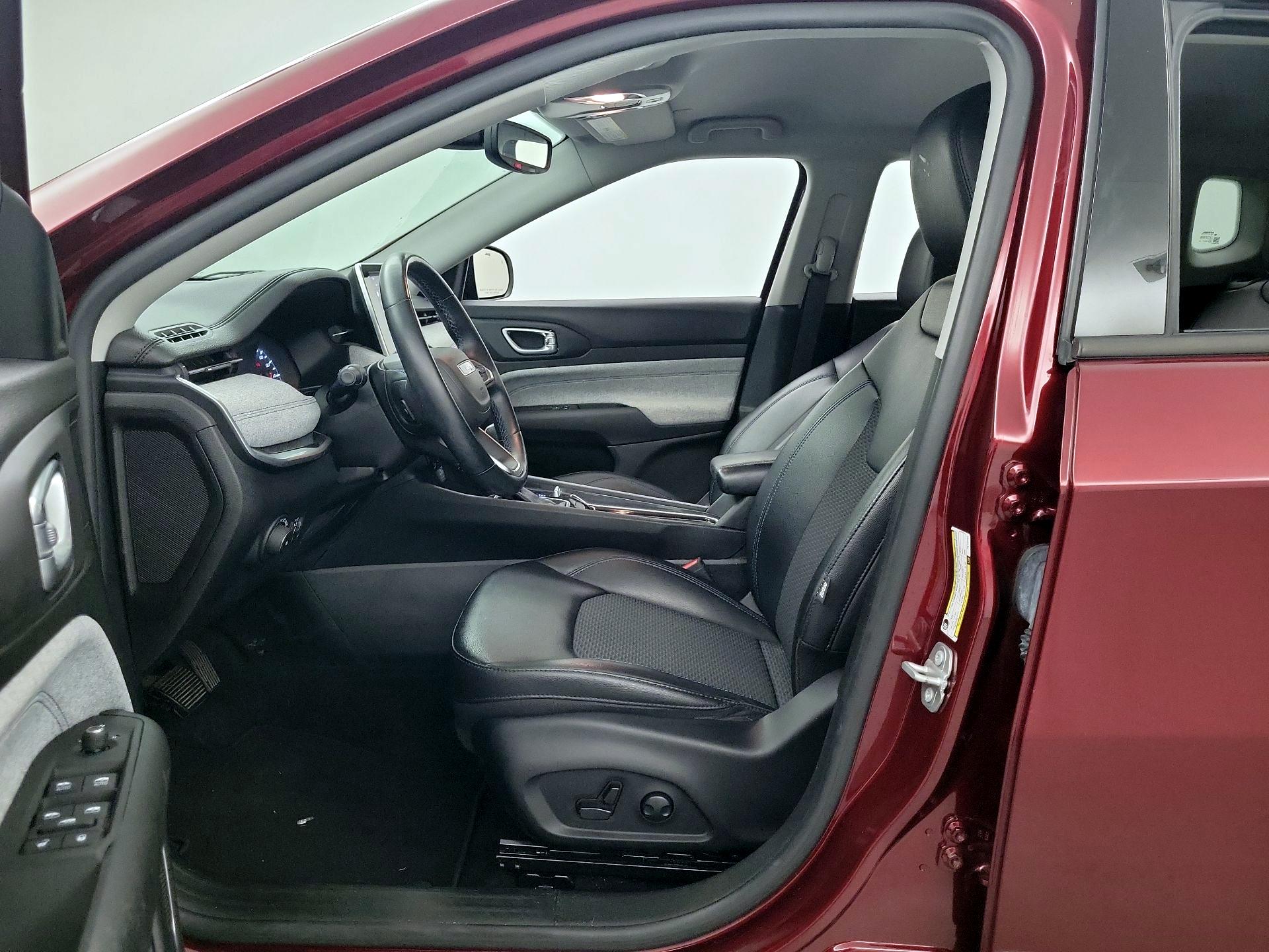 Thumbnail: 2022 Jeep Compass - 9